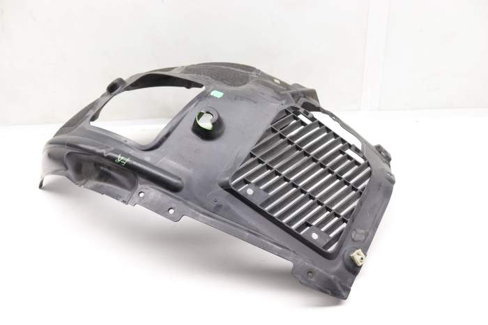 Fender Liner / Wheel Housing Cover (Forward) 51717340194 main product photo