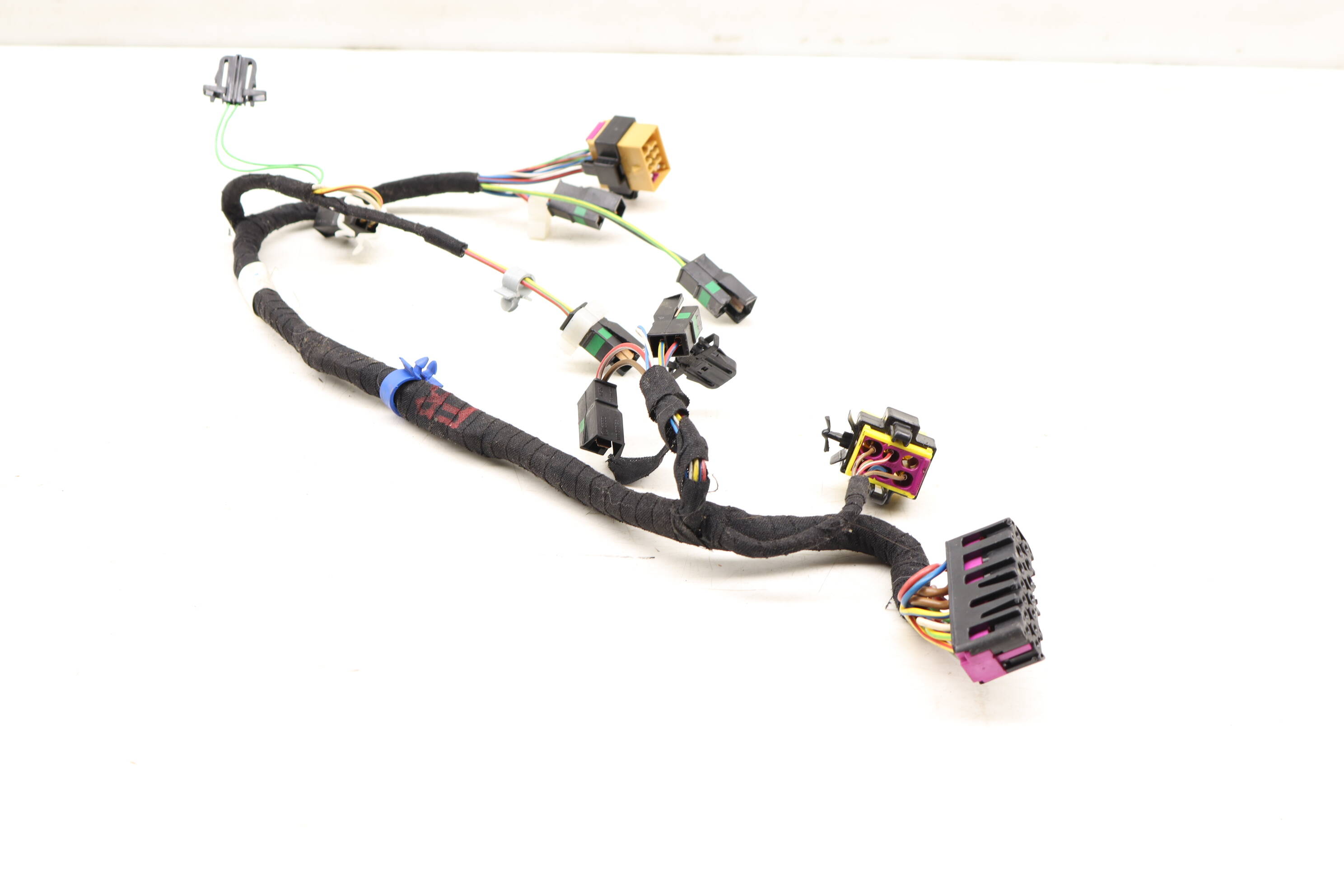Audi Front Right Seat Wiring Harness (A8 Quattro, S8) 4D2971384A
