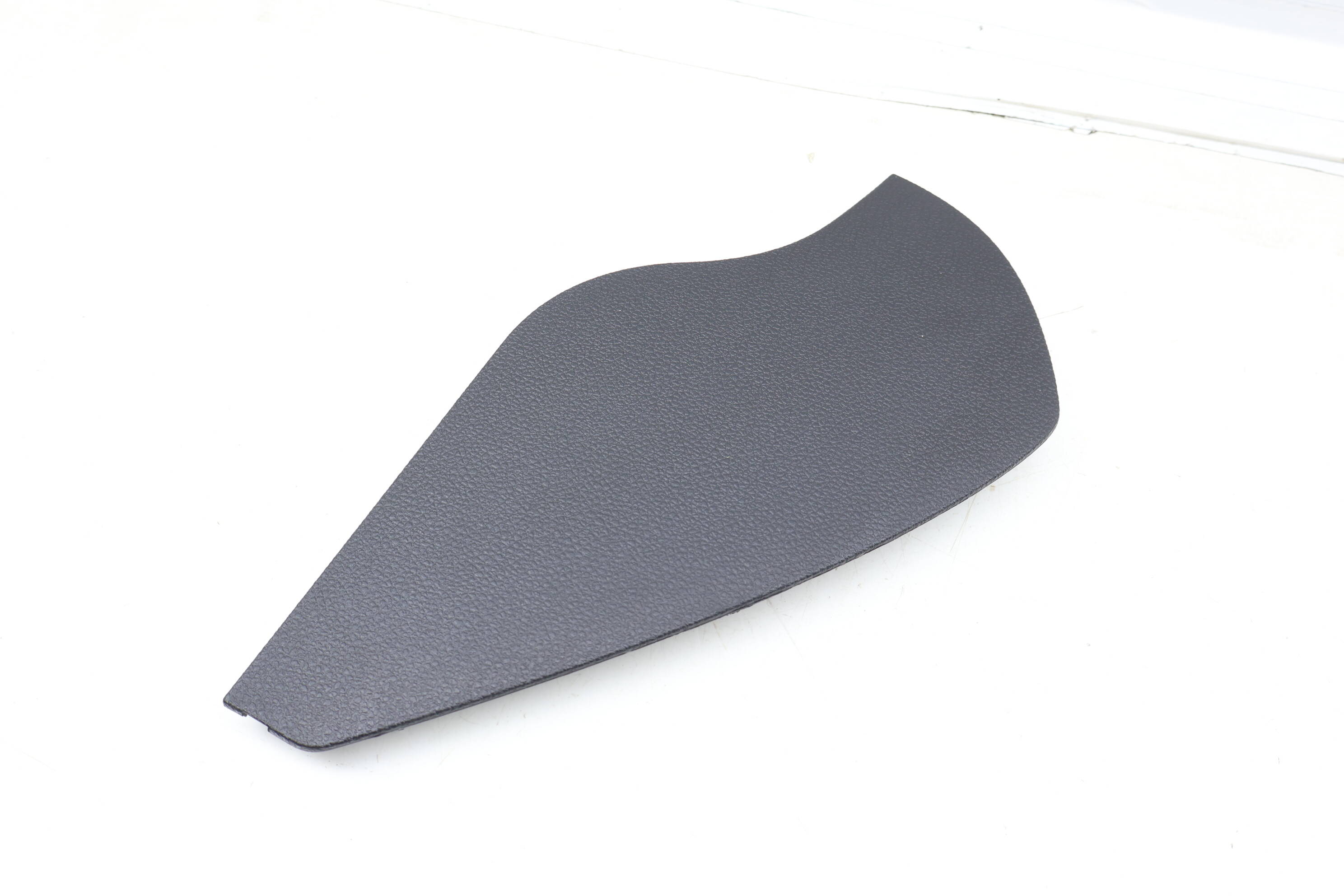 Dash Panel End Cap / Trim 5GM858217A