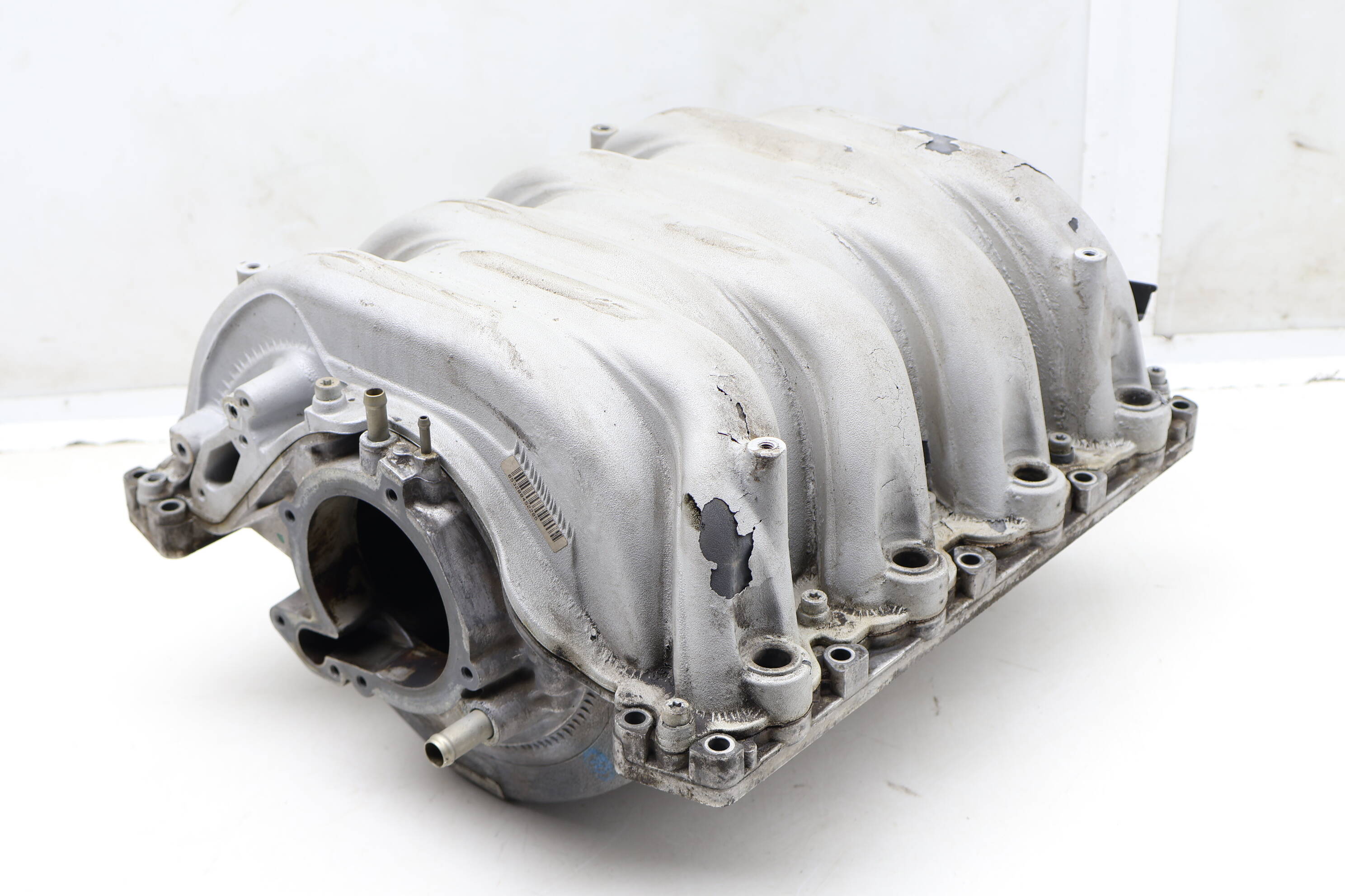 4.2 Intake Manifold 077133185AS