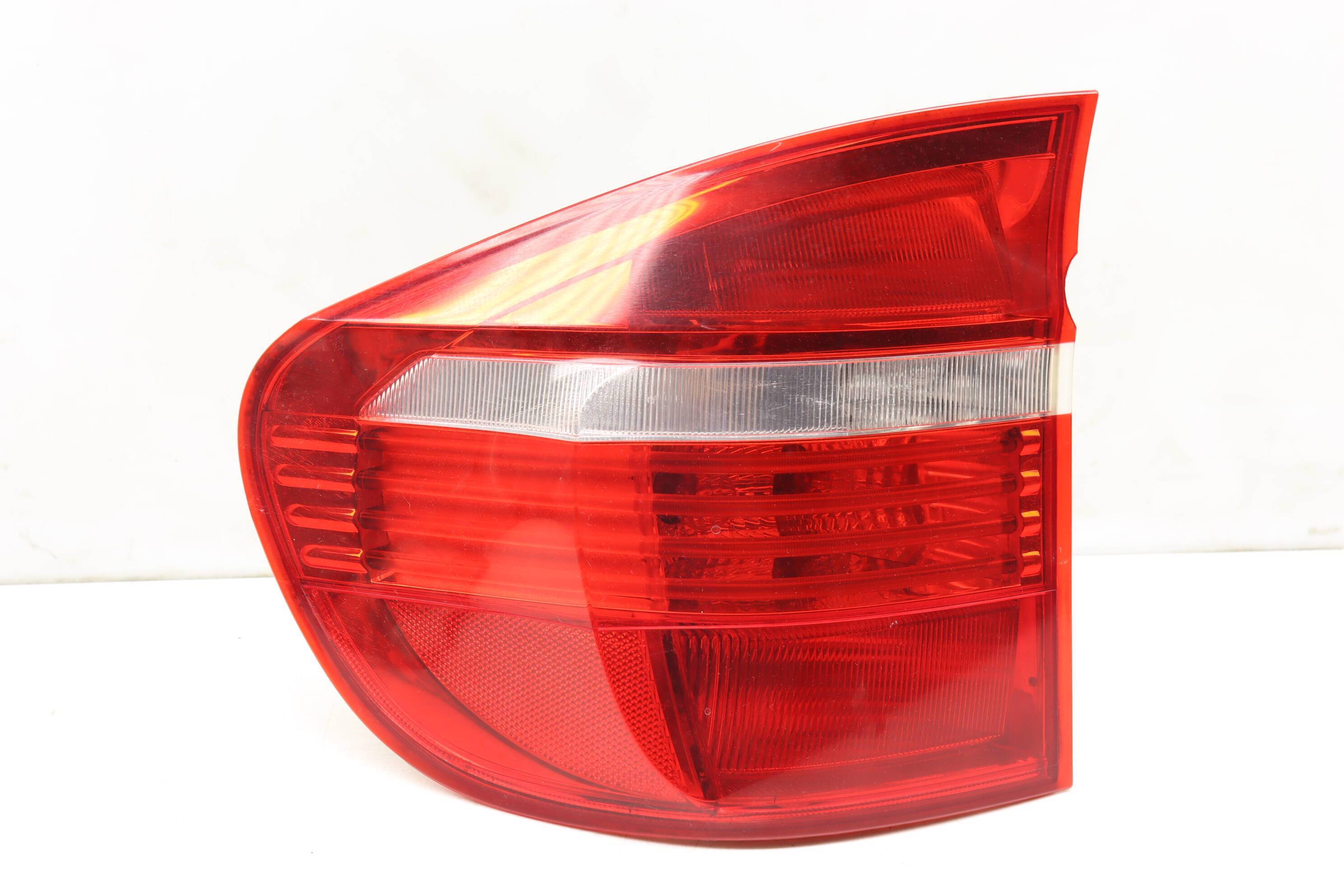BMW Left Outer Tail Light / Lamp (X5) 63217200819