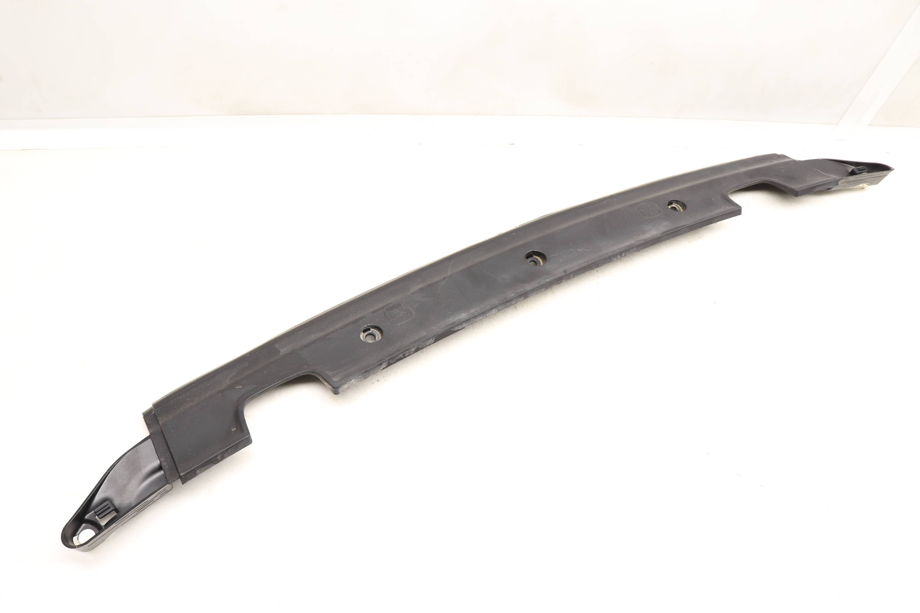 Porsche Rear Center Hatch / Trunk Lid Cover Trim 9Y3827257 Porsche Rear Center Hatch / Trunk Lid Cover Trim 9Y3827257