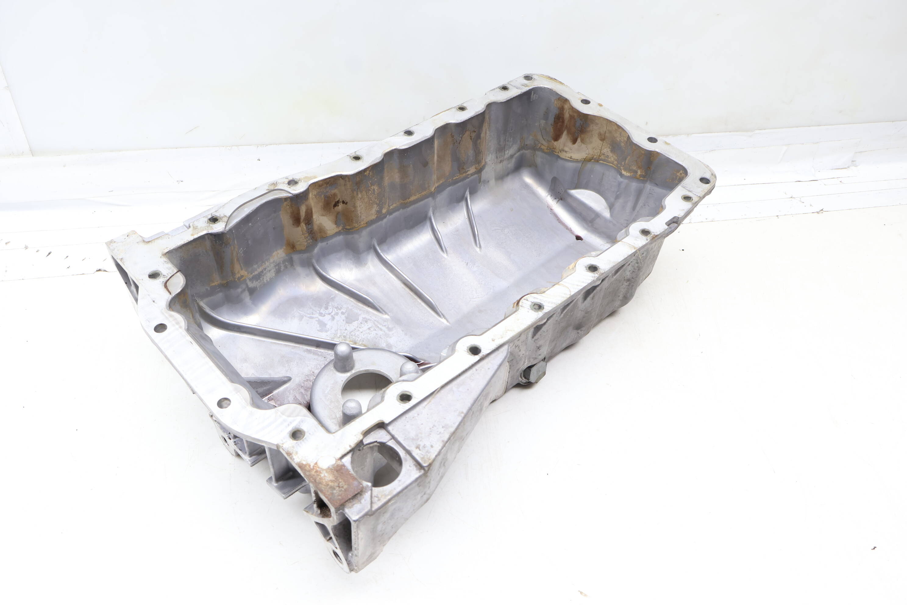 Engine Oil Pan / Sump 038103603M