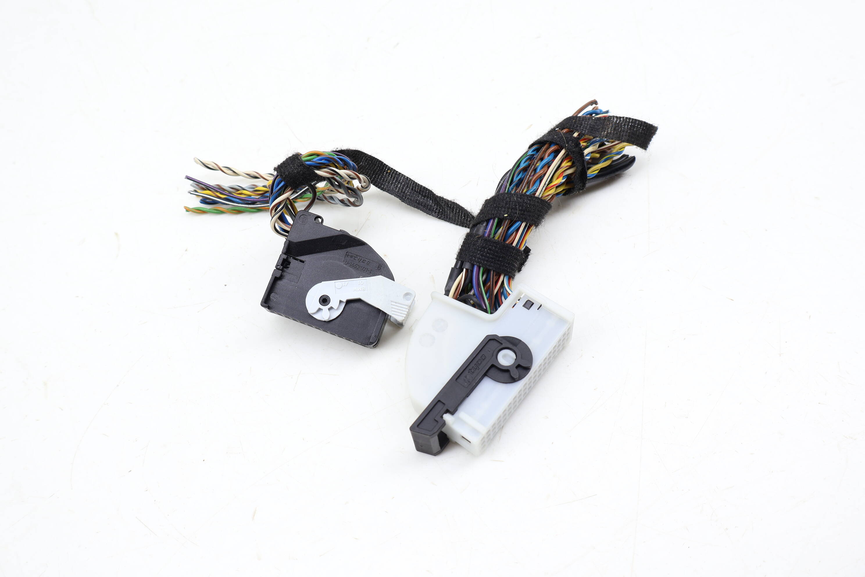 Airbag Control Module Wiring Connector / Pigtail