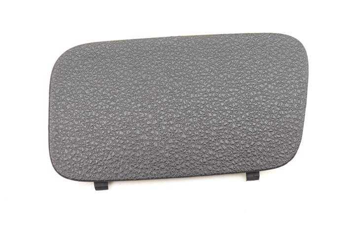 Trunk Trim / Tail Light Cover 561867605 main product photo