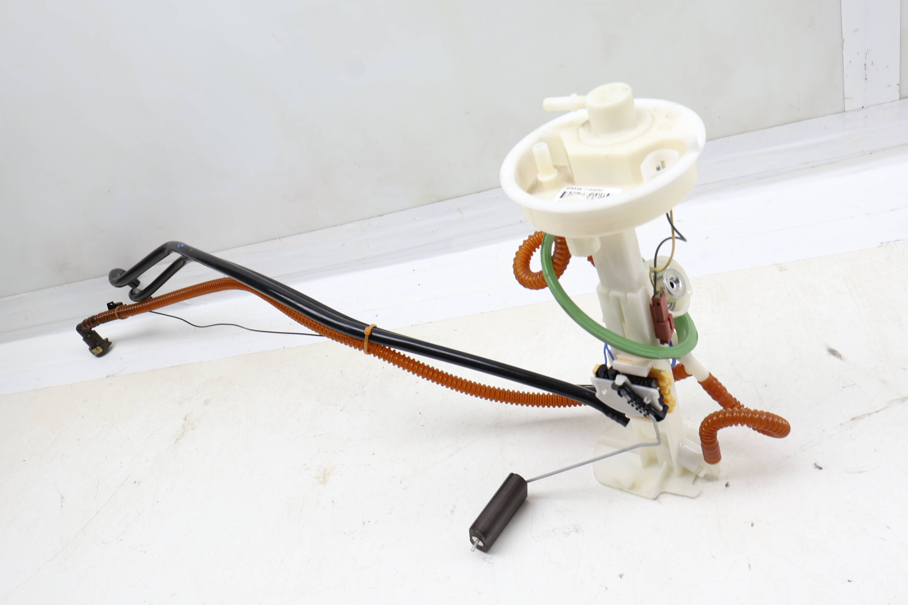 Fuel Gauge Level Sensor / Sending Unit 16117194252