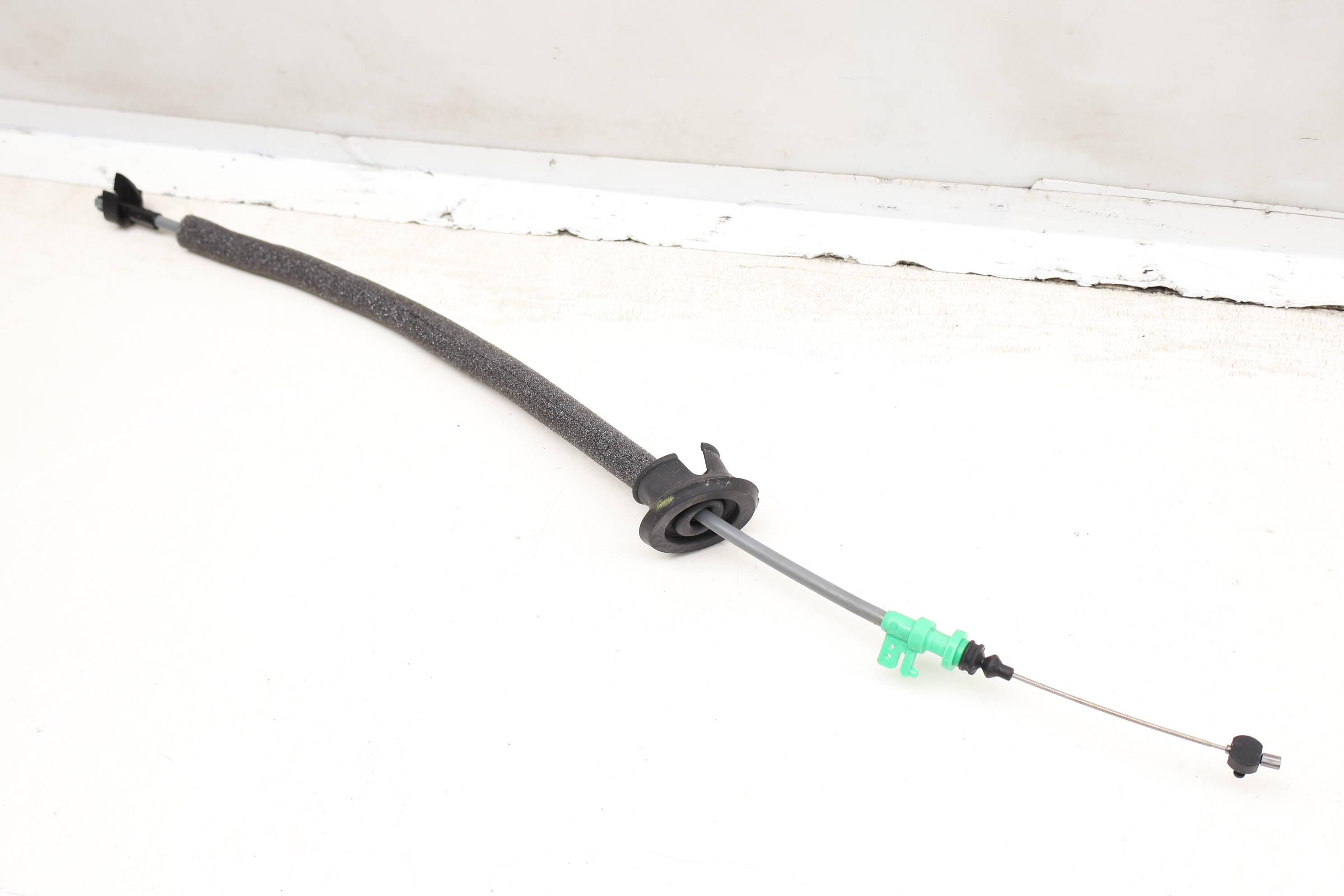 Interior Door Handle Release / Bowden Cable 8W8837085B