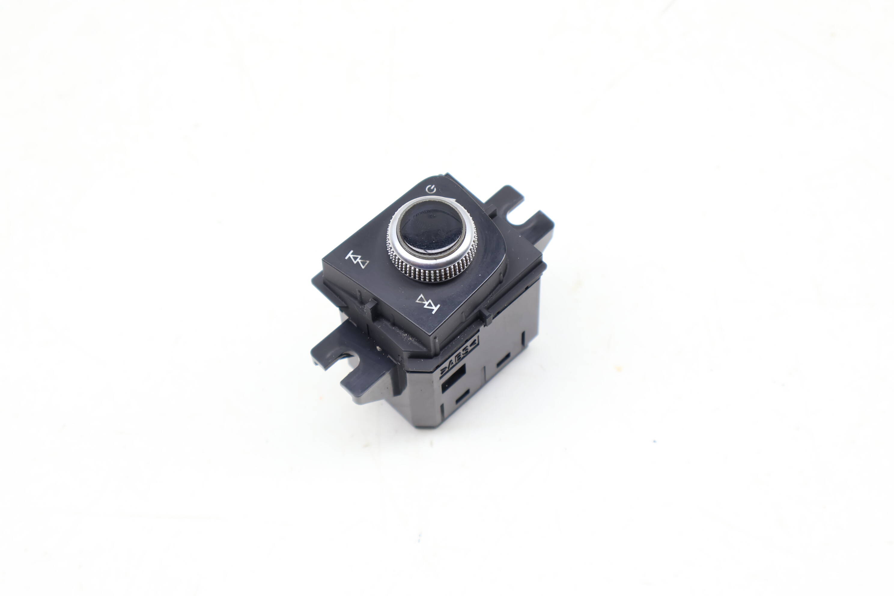 Media Power / Volume Switch Knob 8W1919616