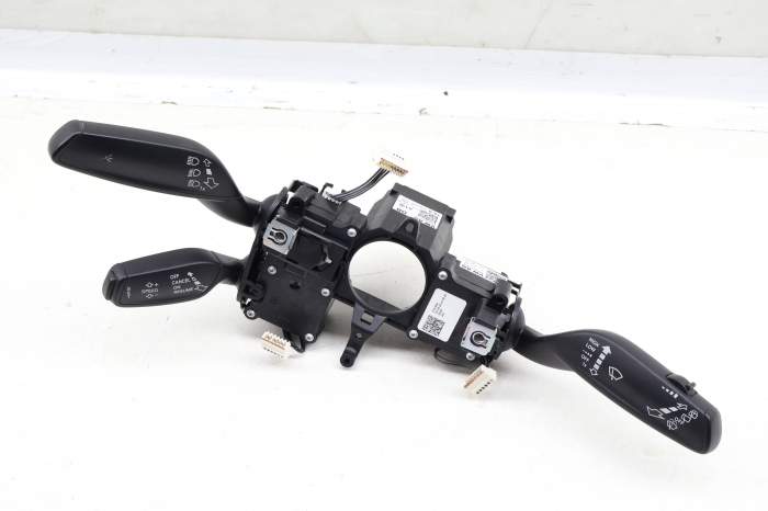 Steering Column Multifunction Switch / Stalk 8X0953502B main product photo