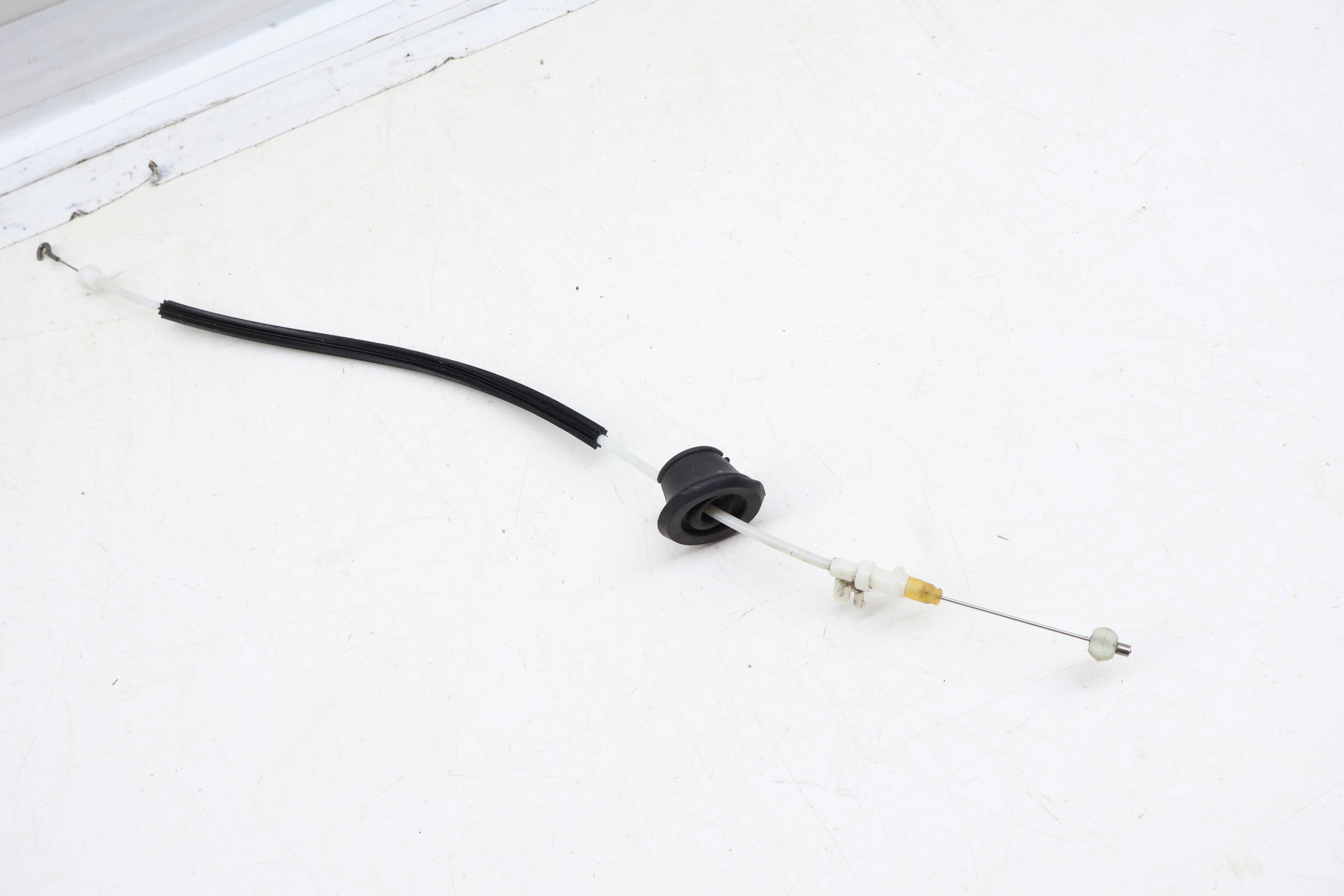 Interior Door Handle Release / Bowden Cable 4L0839085B