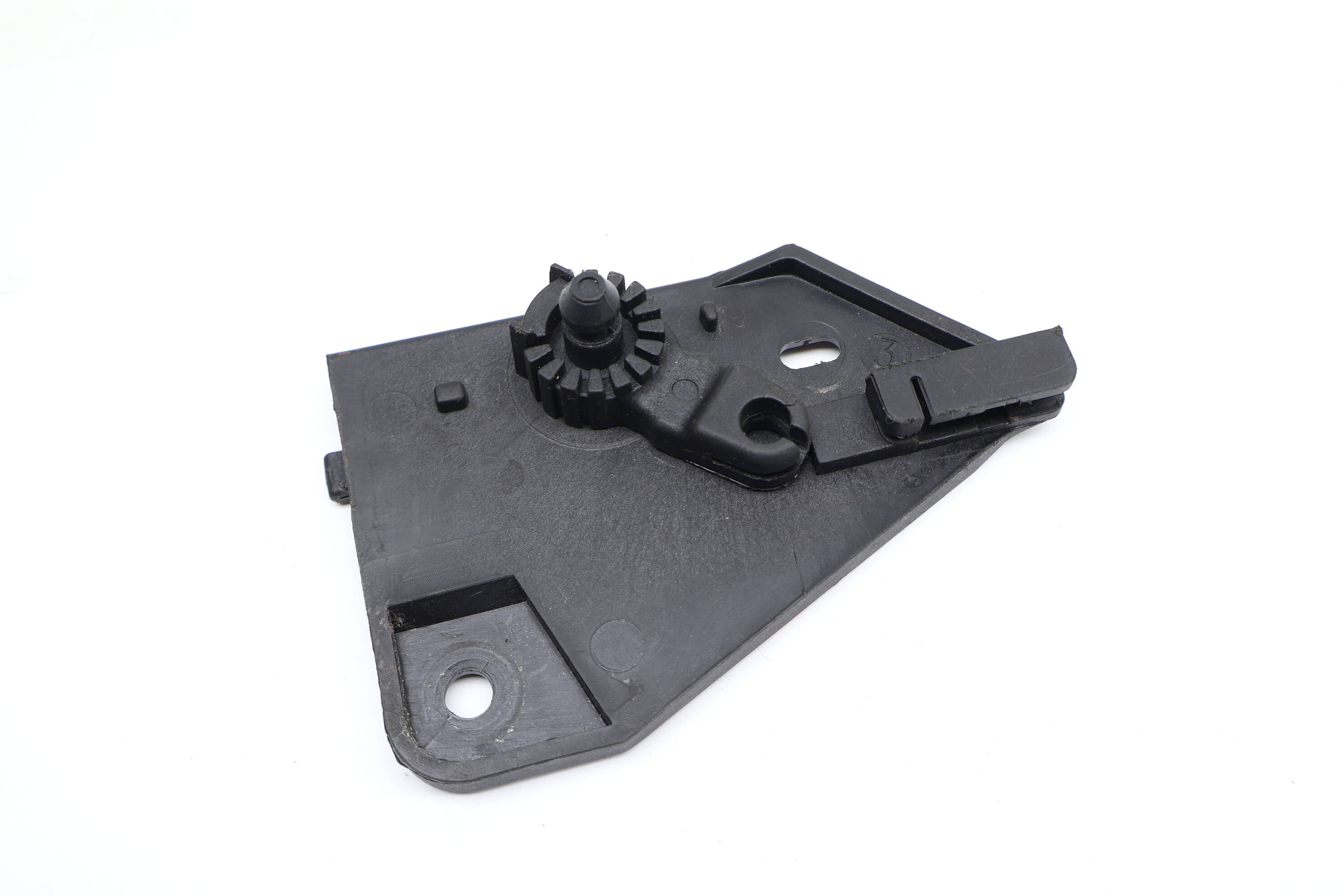 Hood Latch Release Lever Bracket 7L0823633F 95551163303