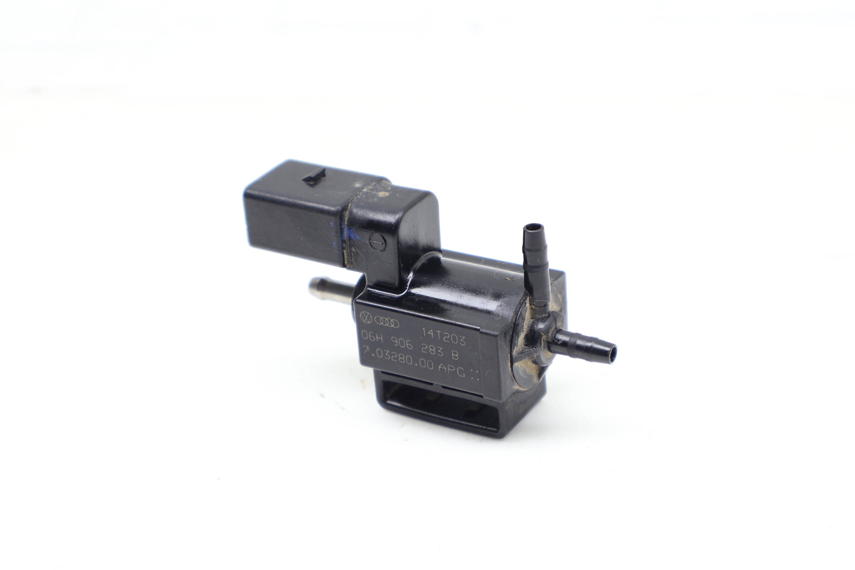 Solenoid Valve 06H906283B
