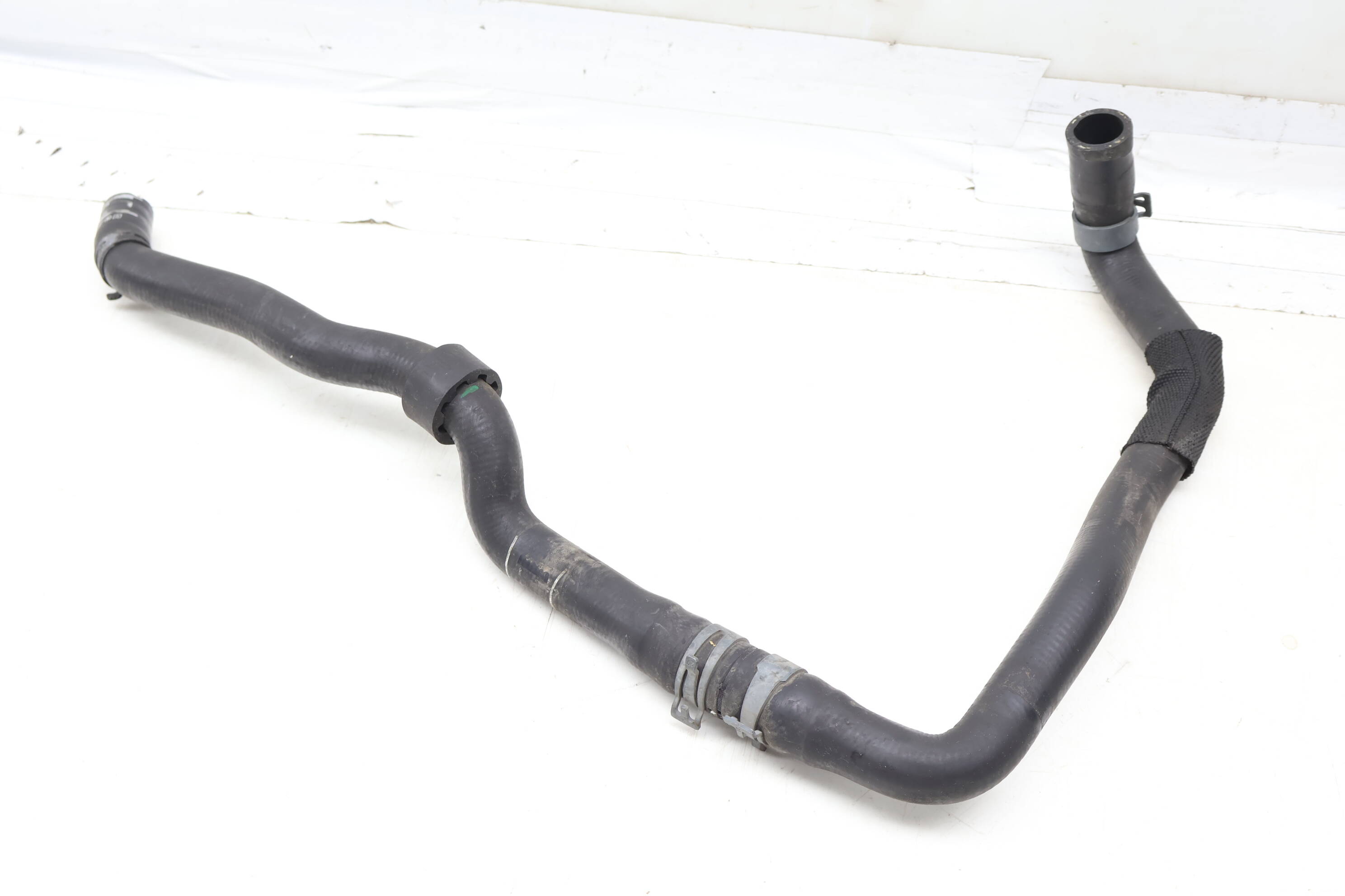 Coolant Hose / Line 8R0145919