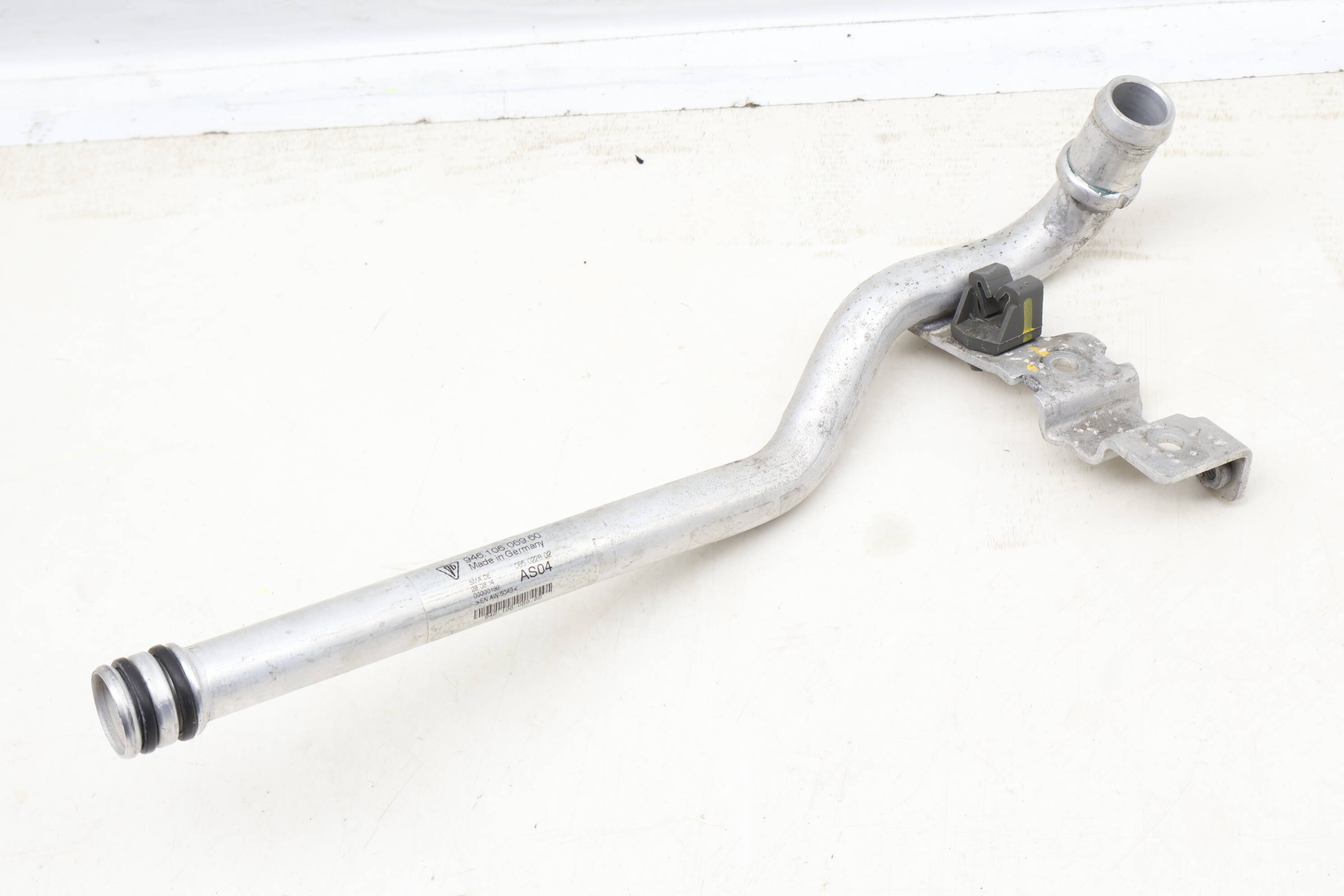 Coolant Line / Pipe / Tube 94610606960