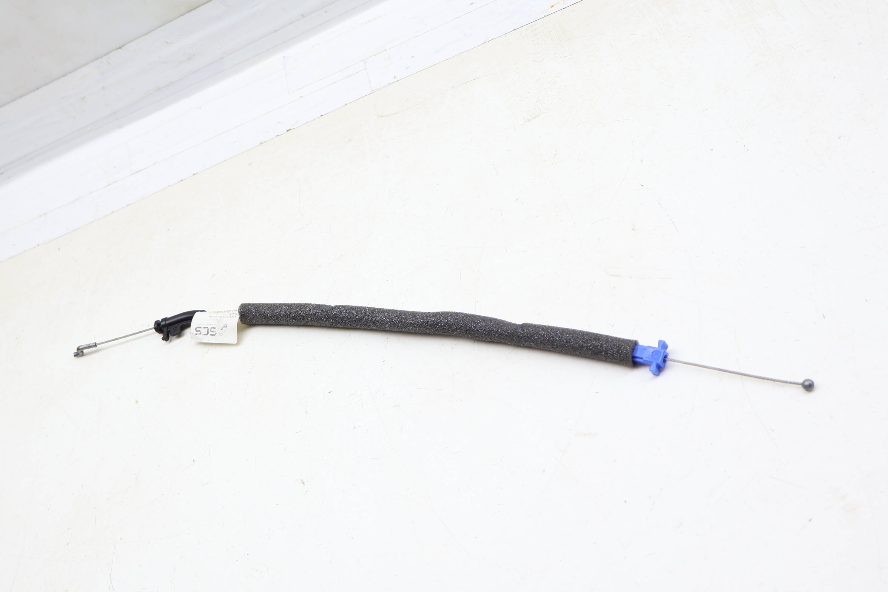 Trunk Latch Release / Bowden Cable 4M0827535B