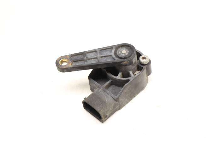 Front Right Headlight Level Sensor for VW Volkswagen Touareg 3.2 2005 - 2006 Front Right Headlight Level Sensor for VW Volkswagen Touareg 3.2 2005 - 2006