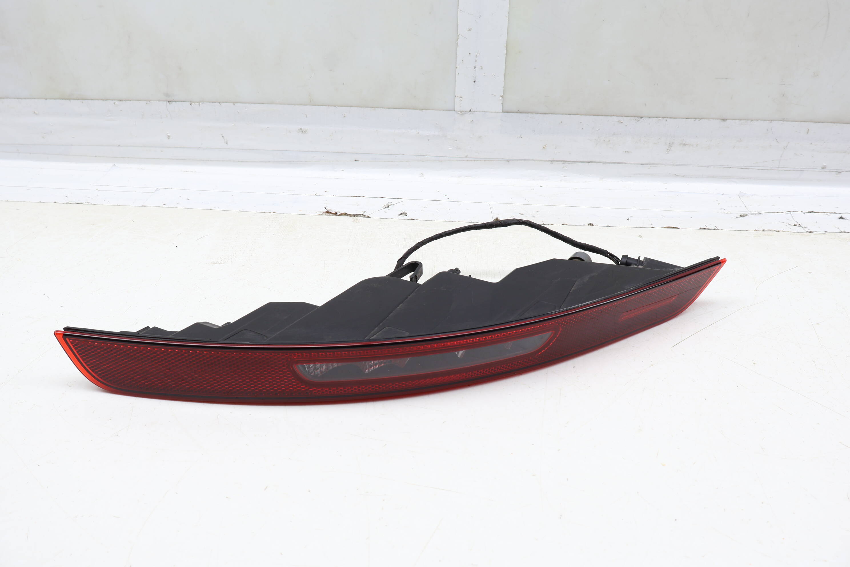 Backup Light / Reflector 95B945726K