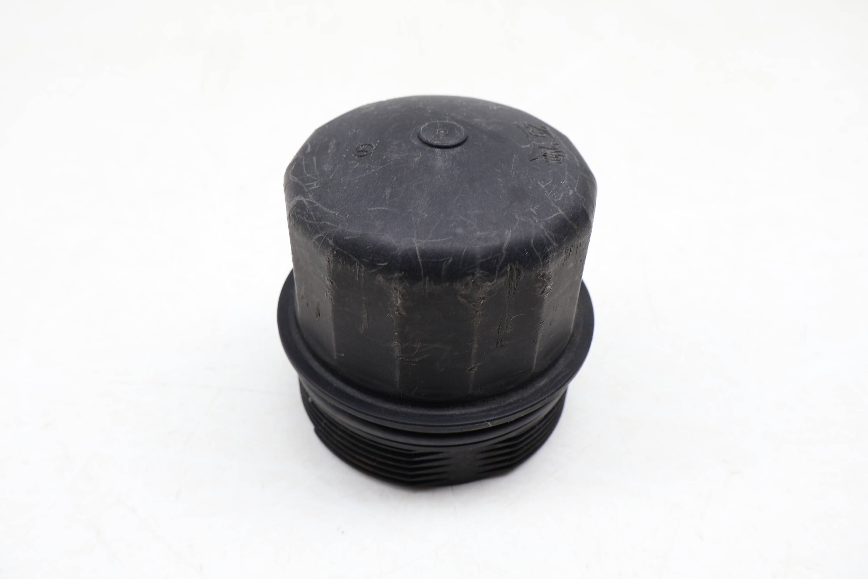 Engine Oil Filter Cover / Cap 2781800038