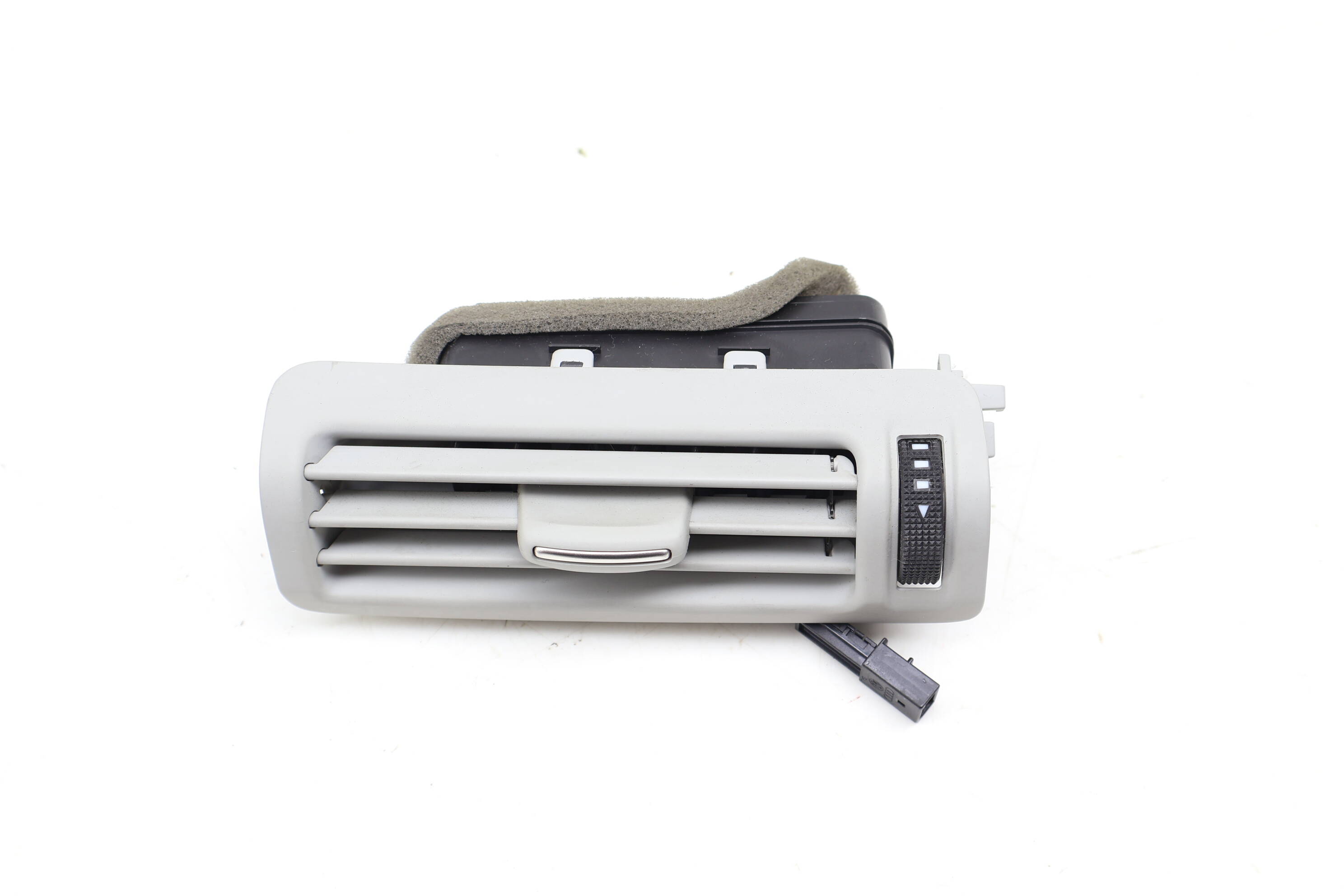 Upper B Pillar Air Vent 4G0819209B