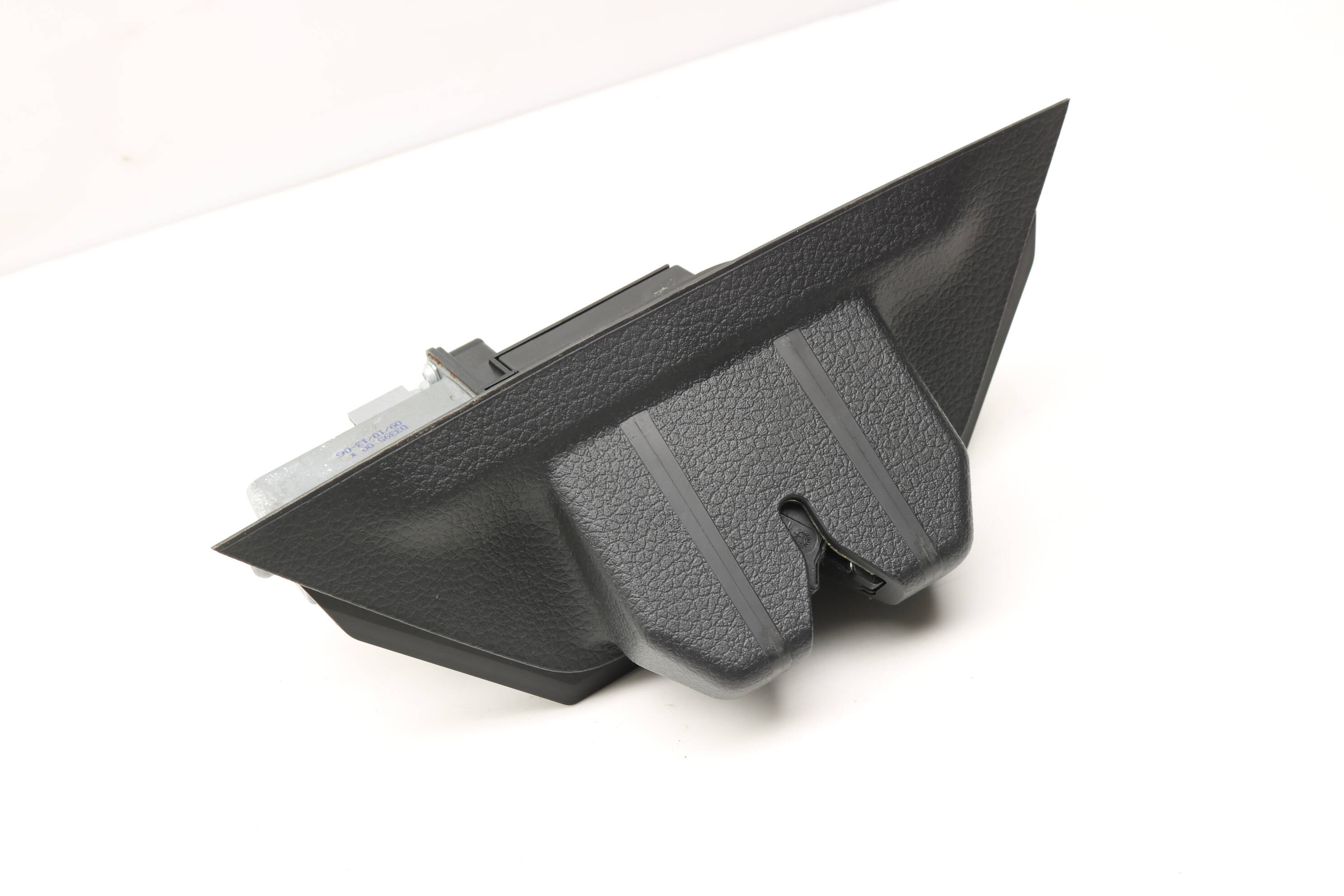 Trunk Hatch Lock / Latch 7P0827505K