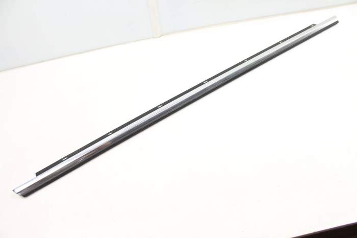 Exterior Door / Window Trim / Slot Seal 4E4853763E main product photo