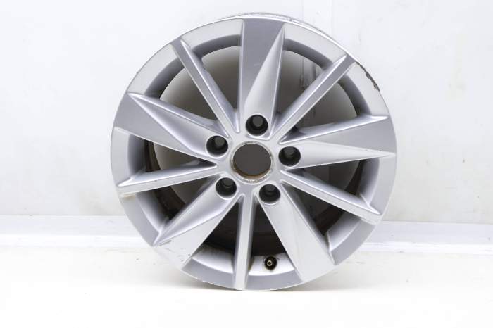 15" Inch Alloy Wheel / Rim (10-Spoke) 5G0601025BA main product photo