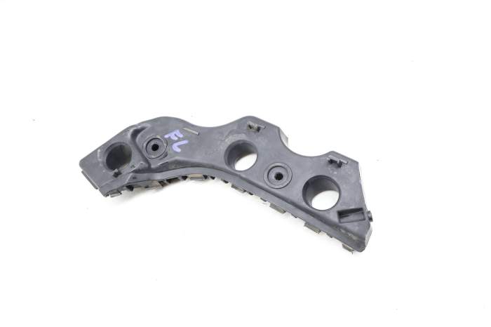 Bumper Guide / Bracket 3C8807183A main product photo