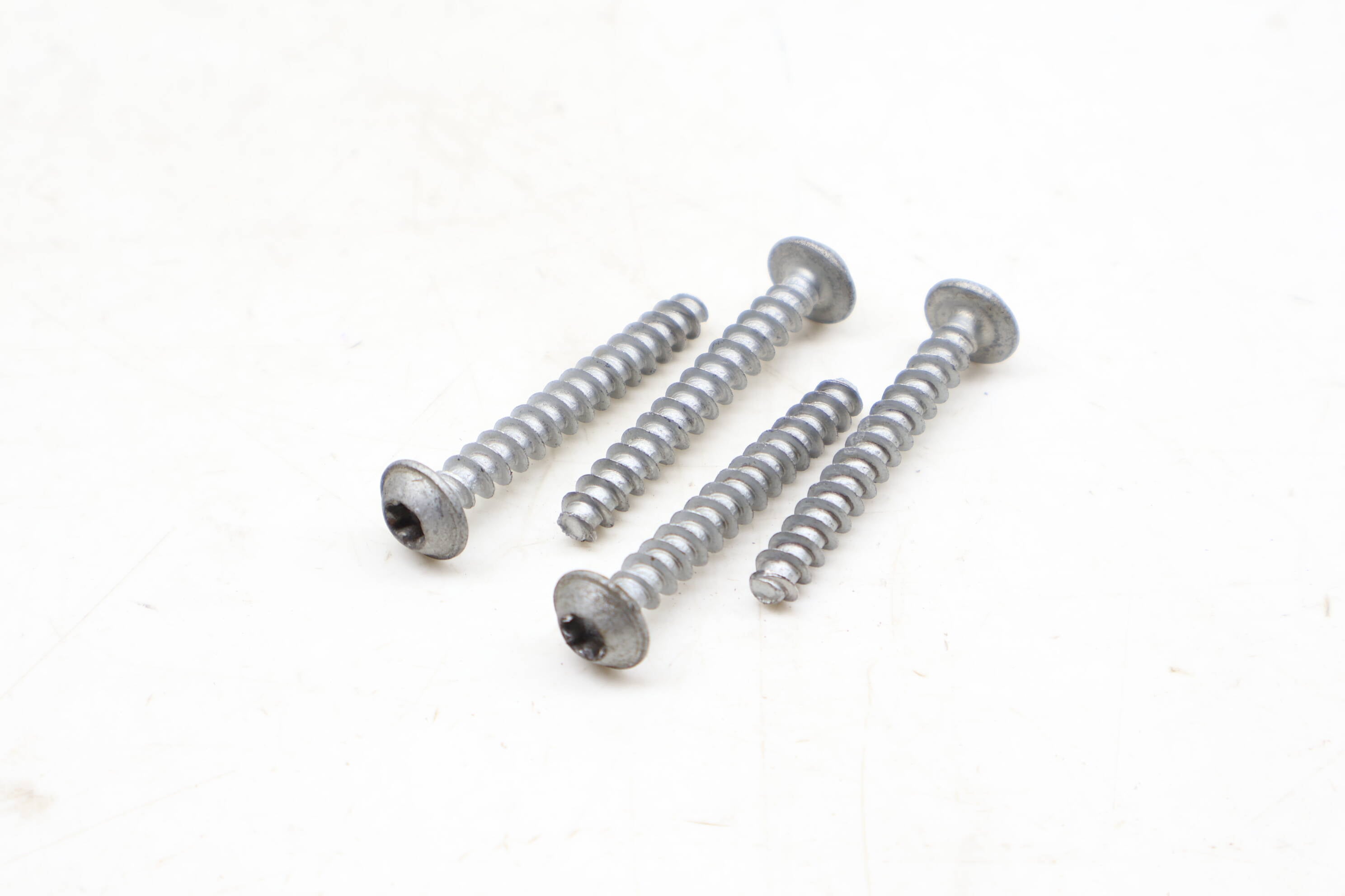 Throttle Body Screw / Bolt Set (4) N10626101