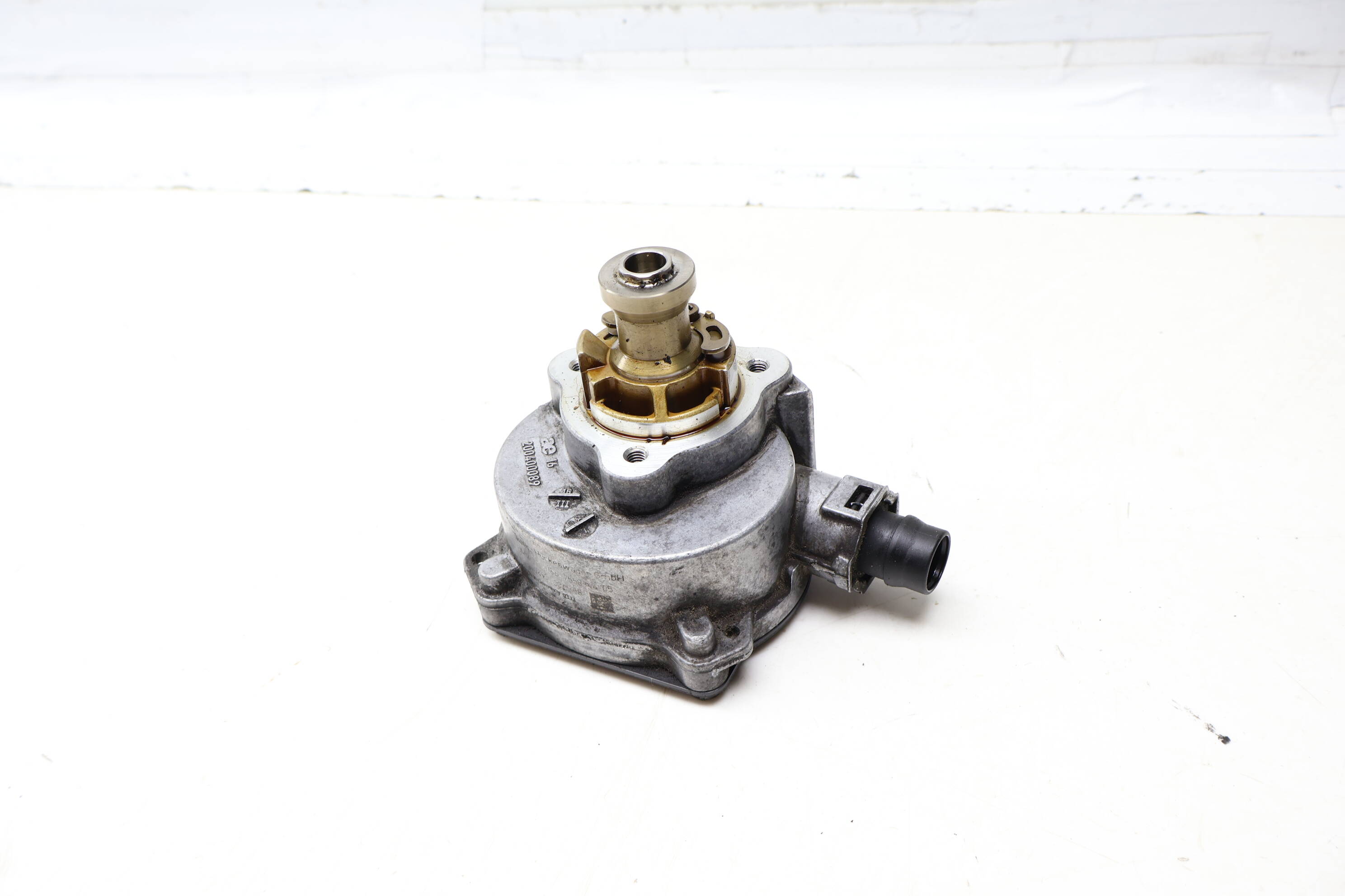 Vacuum Pump 11667558344