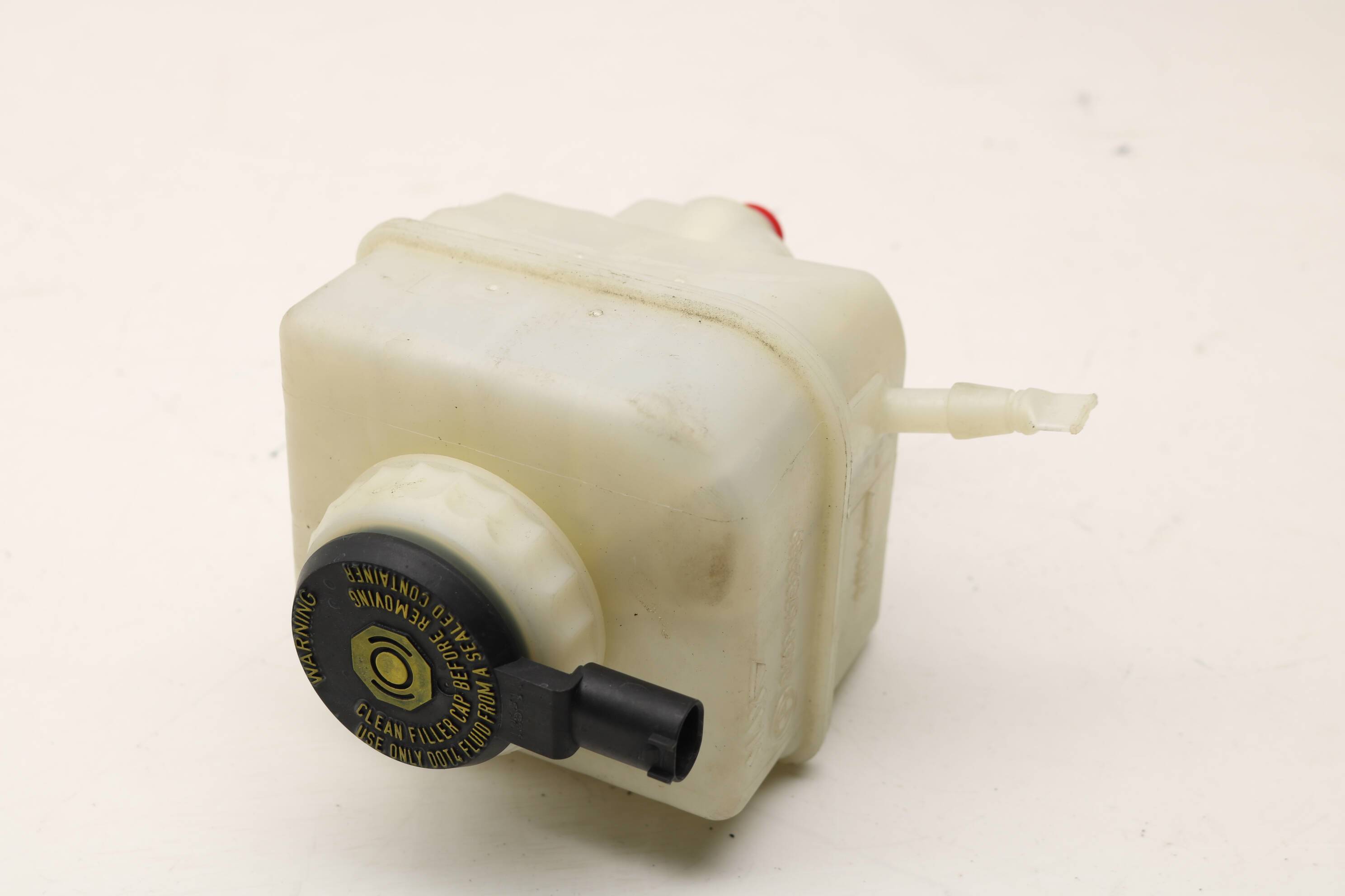 Brake Fluid Reservoir / Tank 34336782289