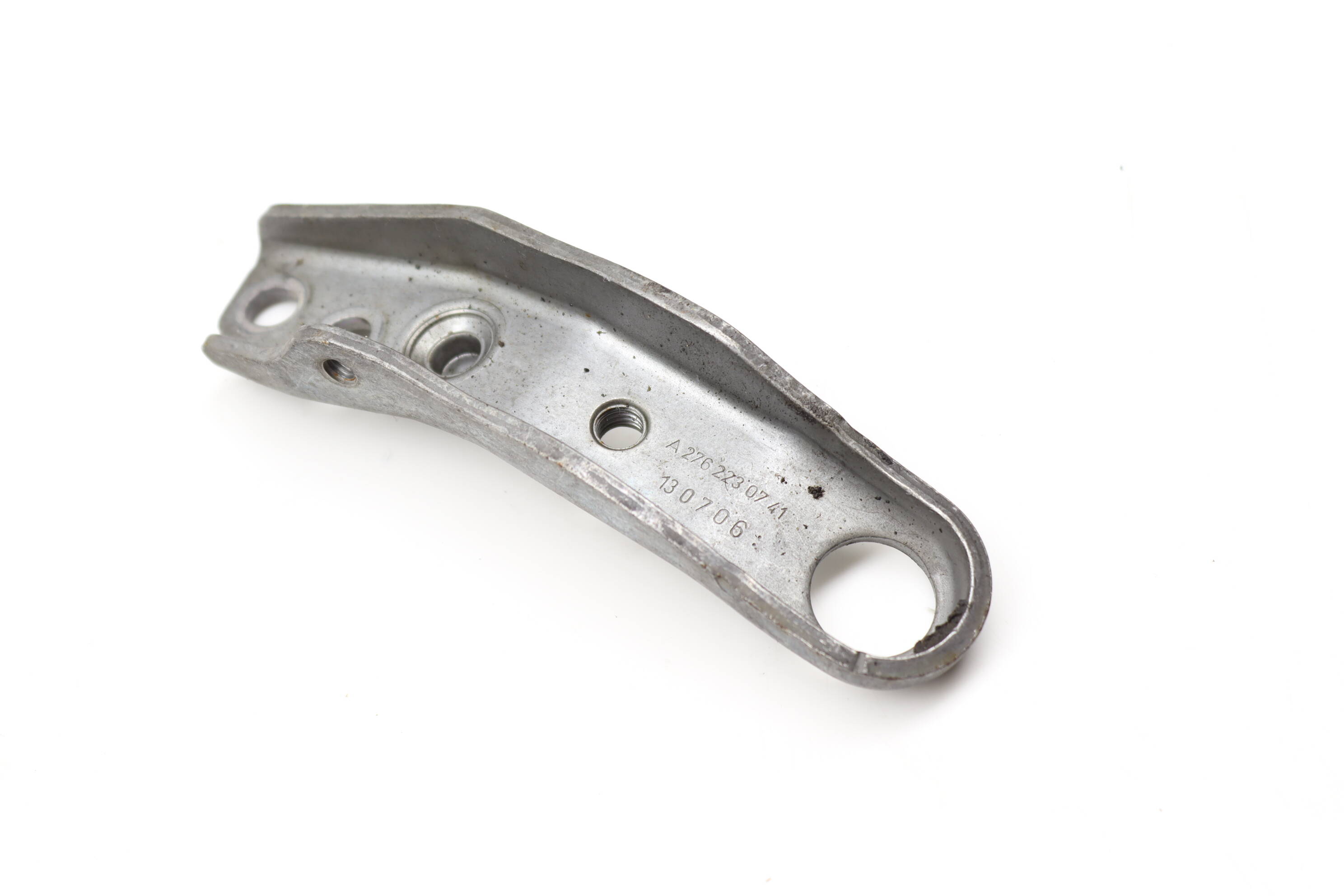 Engine Lifting Mount / Bracket 2762230741