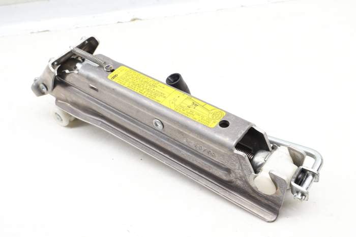 Scissor Jack 4F0011031 main product photo