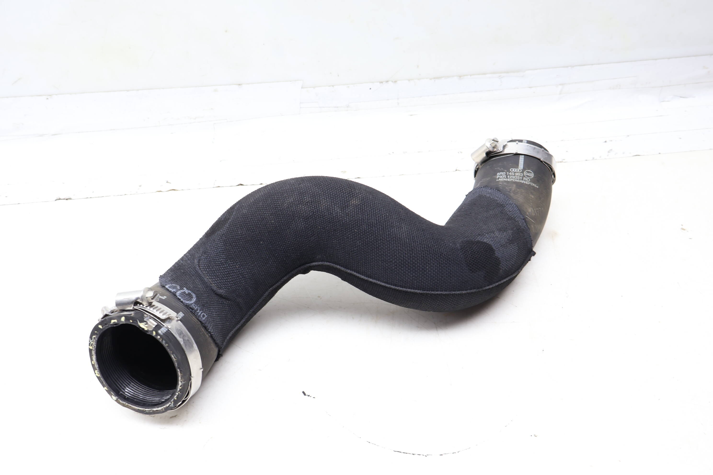 Throttle Body Hose / Tube 8R0145993
