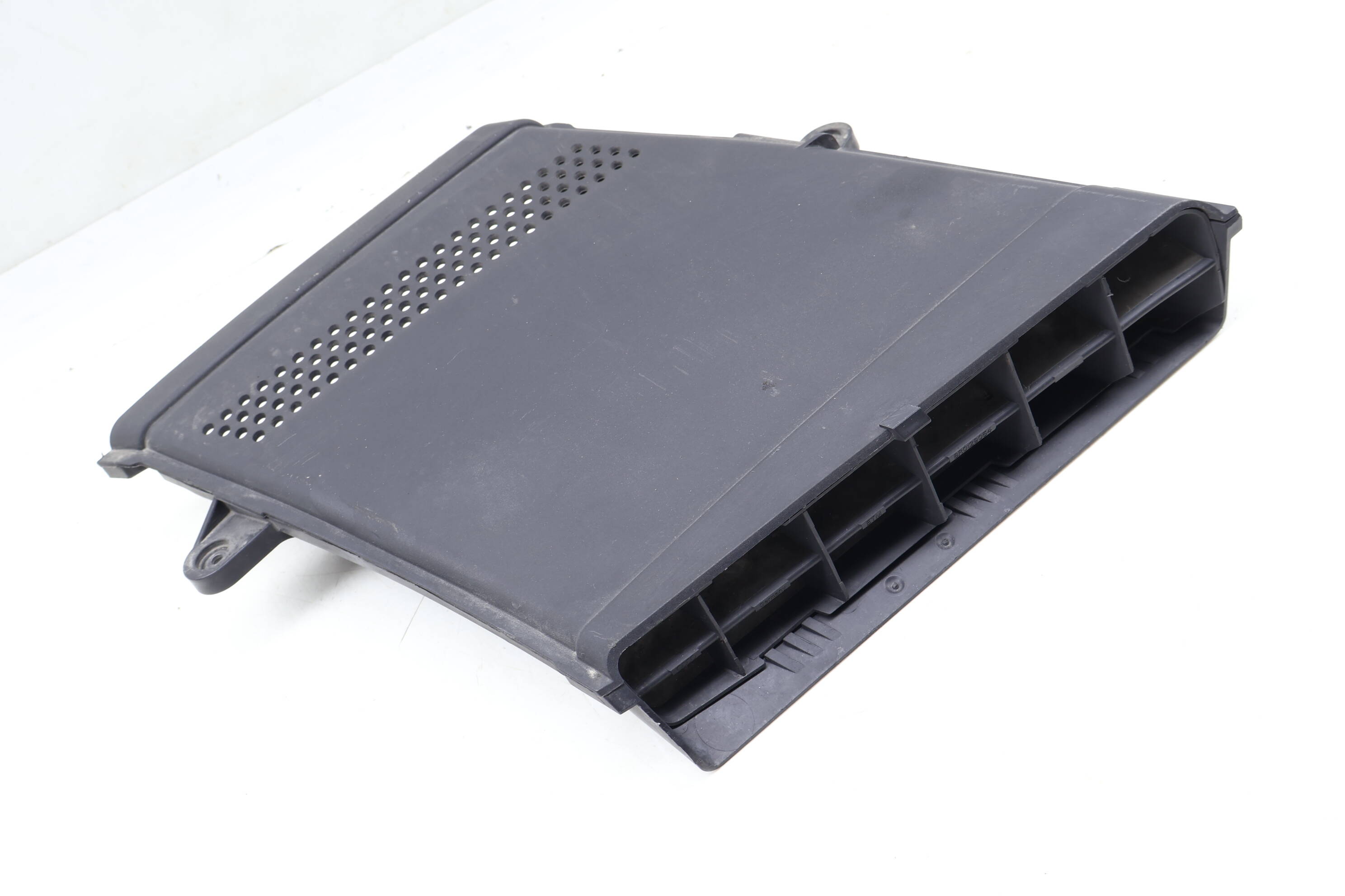 Air Intake Duct 8R0129618D