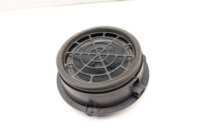 Door Tweeter Speaker 8U0035411A main product photo