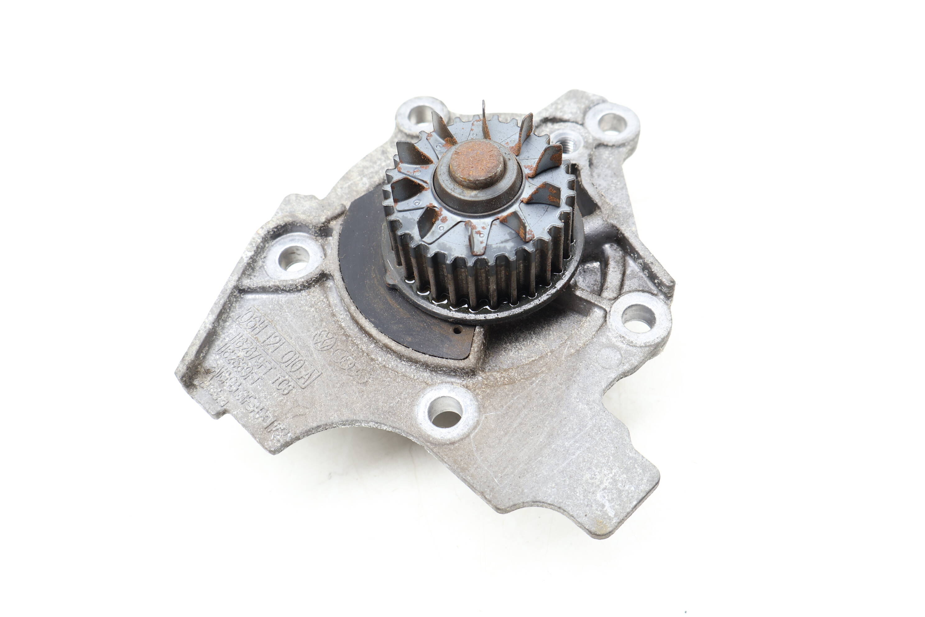 Coolant / Water Pump 06H121010A