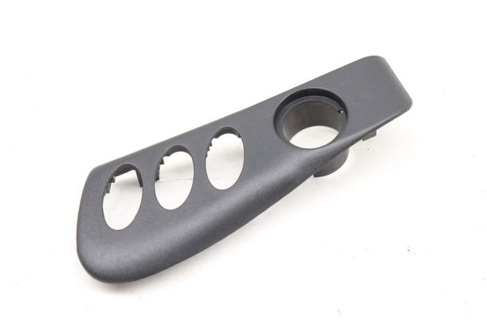 Dash Switch Trim / Bezel 98655223300 main product photo