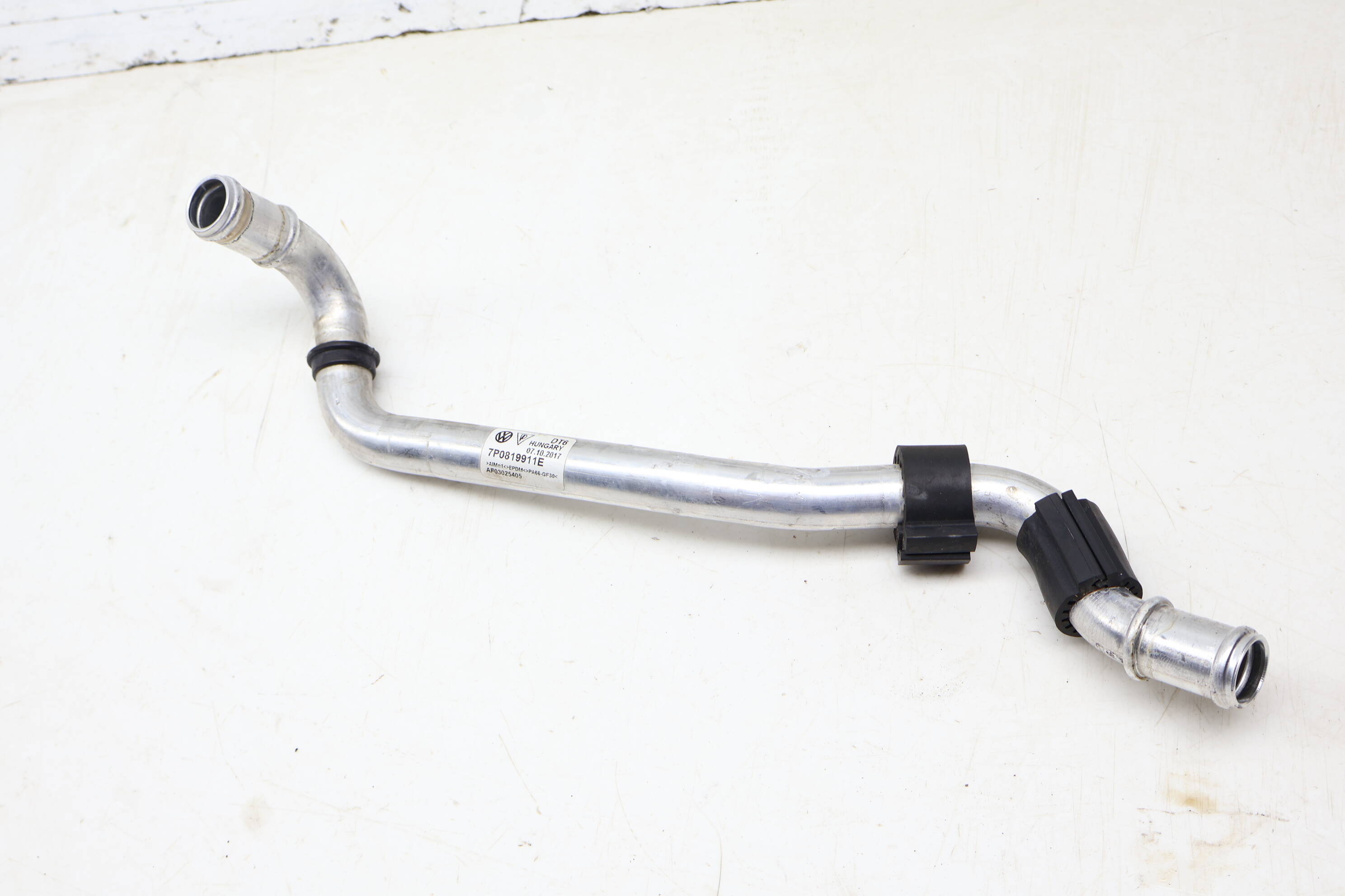 Coolant Tube / Line / Pipe 7P0819911E 95857291102