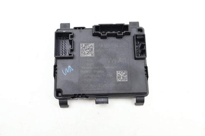Sunroof / Sun Roof Control Module 4K8907594AC main product photo