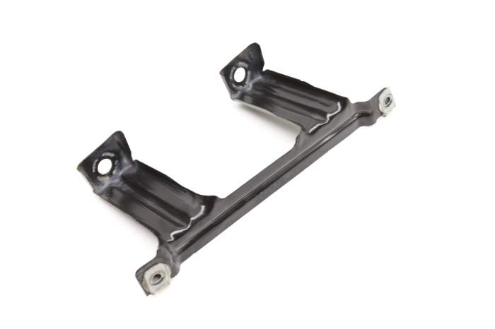 Fender Mount Bracket (Center) 51647294551 main product photo