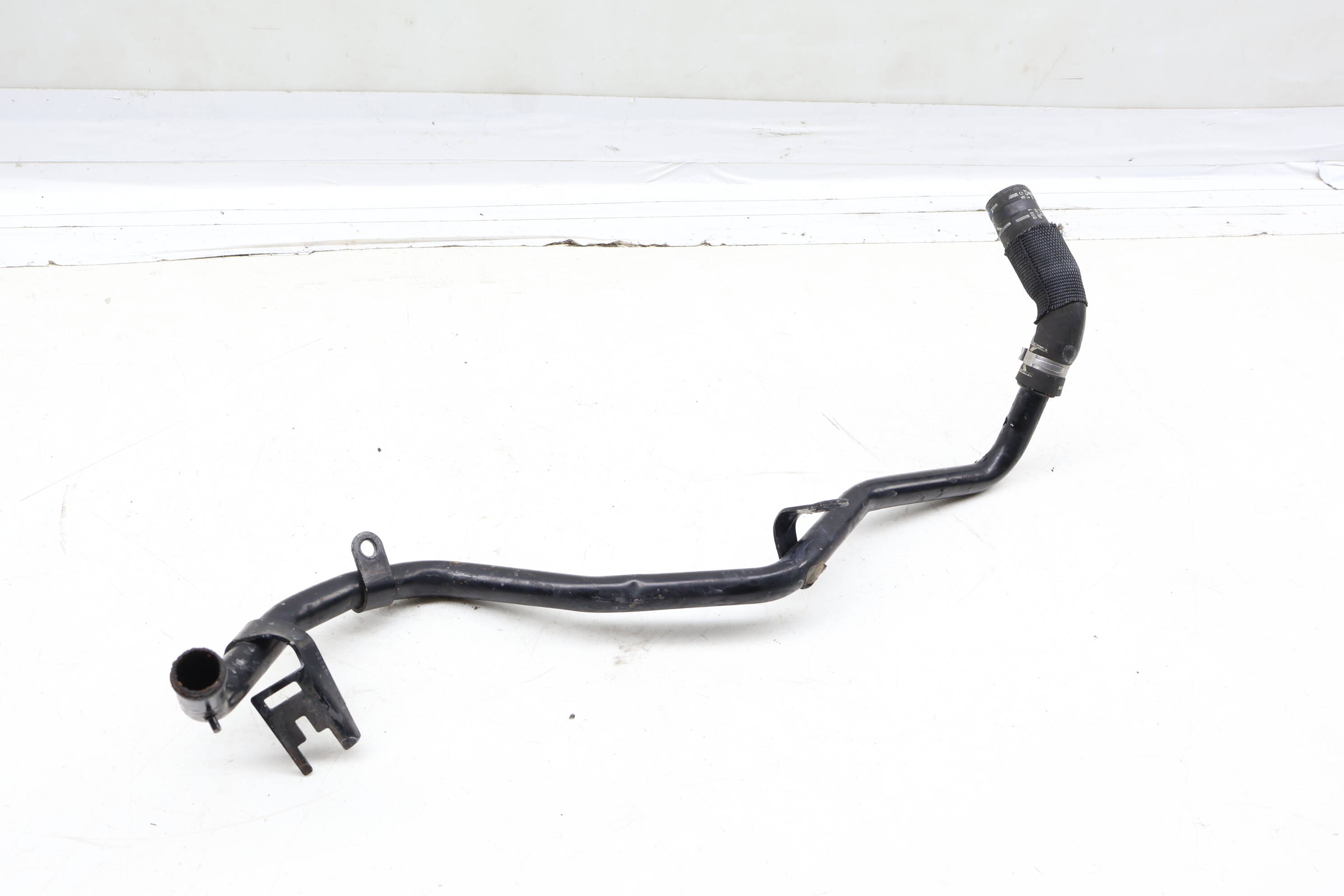 Coolant Pipe / Tube / Line 059121511H