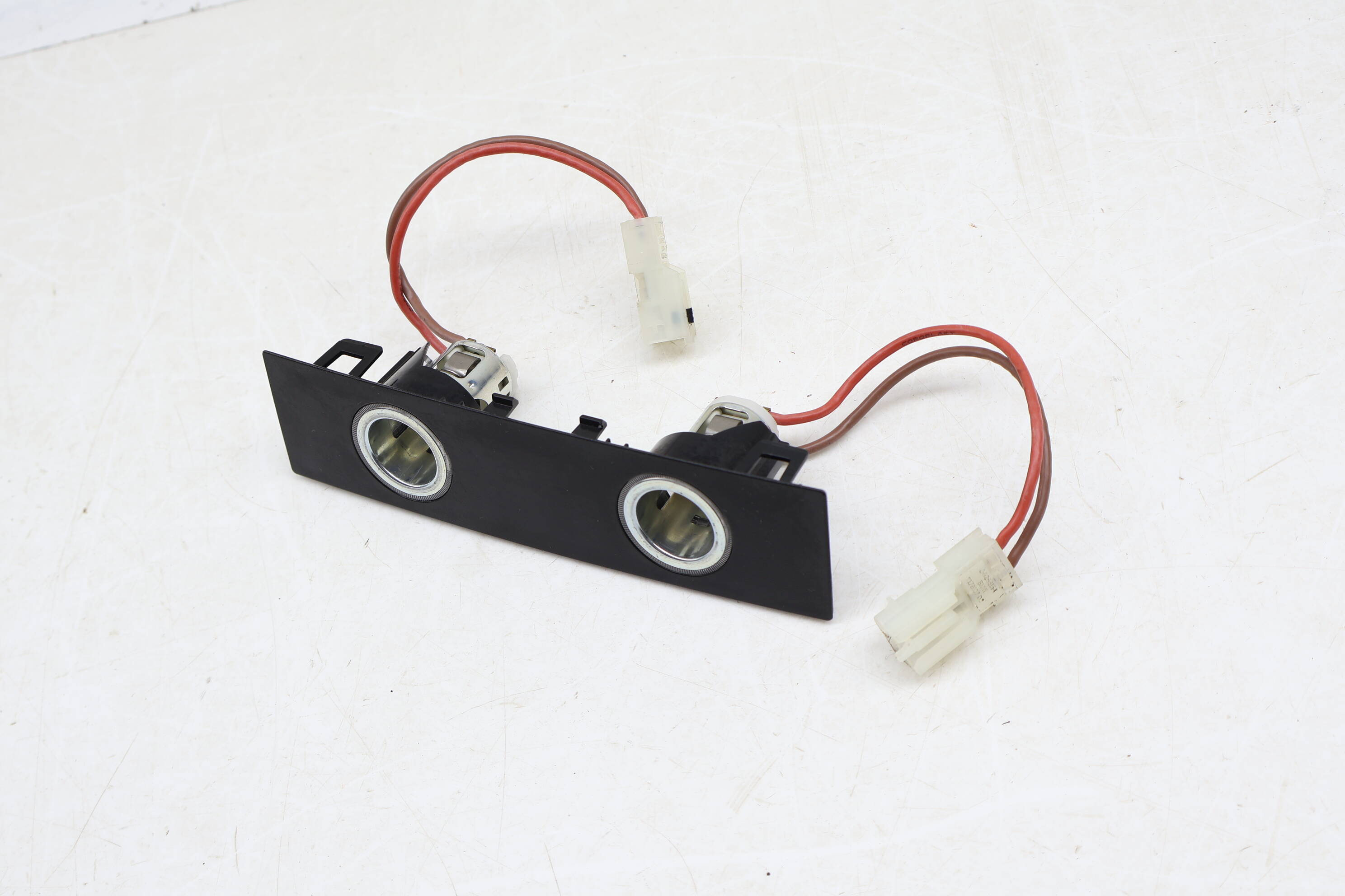 Center Console Trim / Cover W/ Power Outlet 51169252009