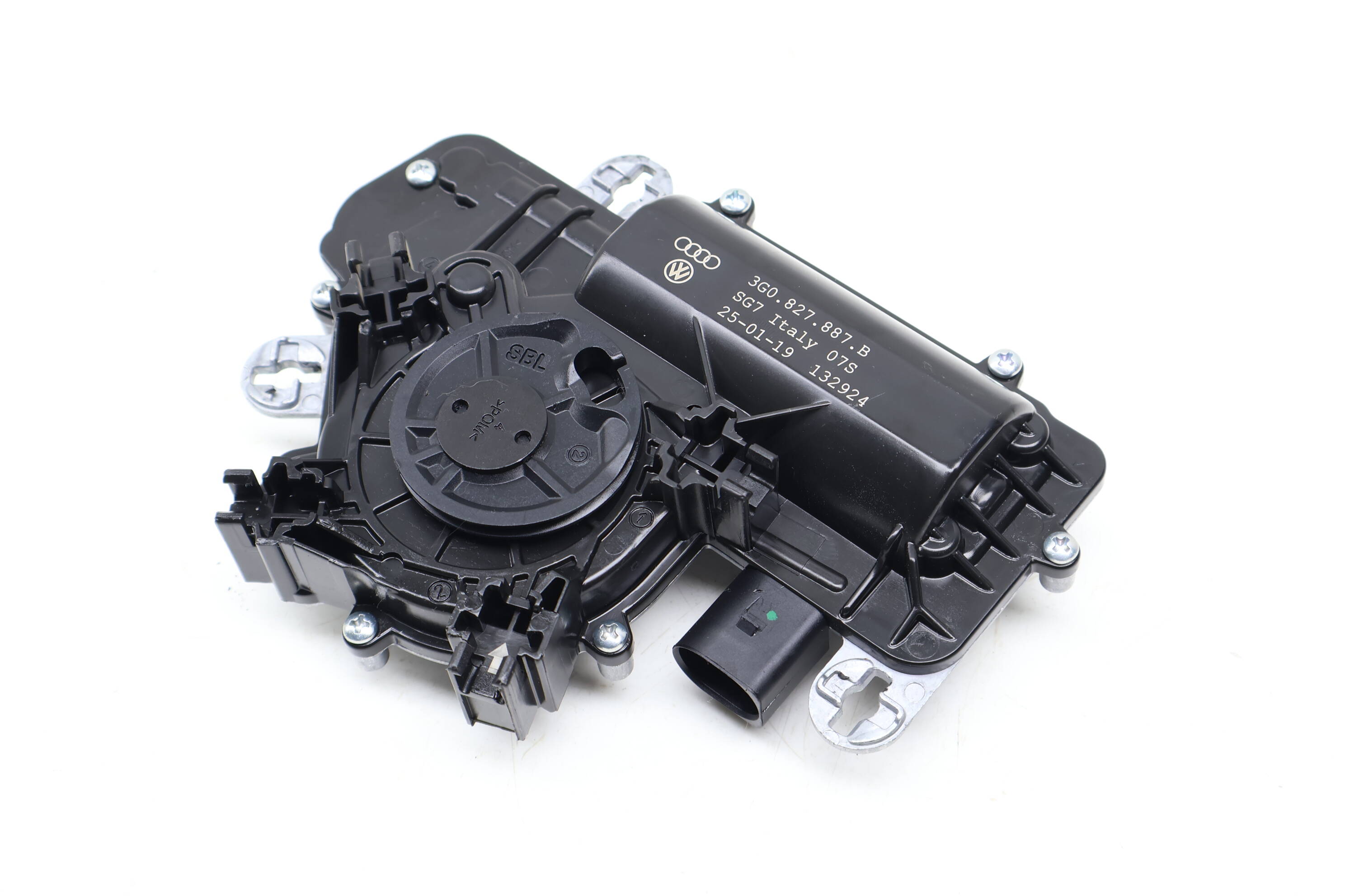 Hatch / Trunk Lid Motor 3G0827887B