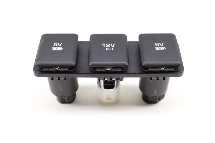 Power Outlet FK72045B49BC main product photo
