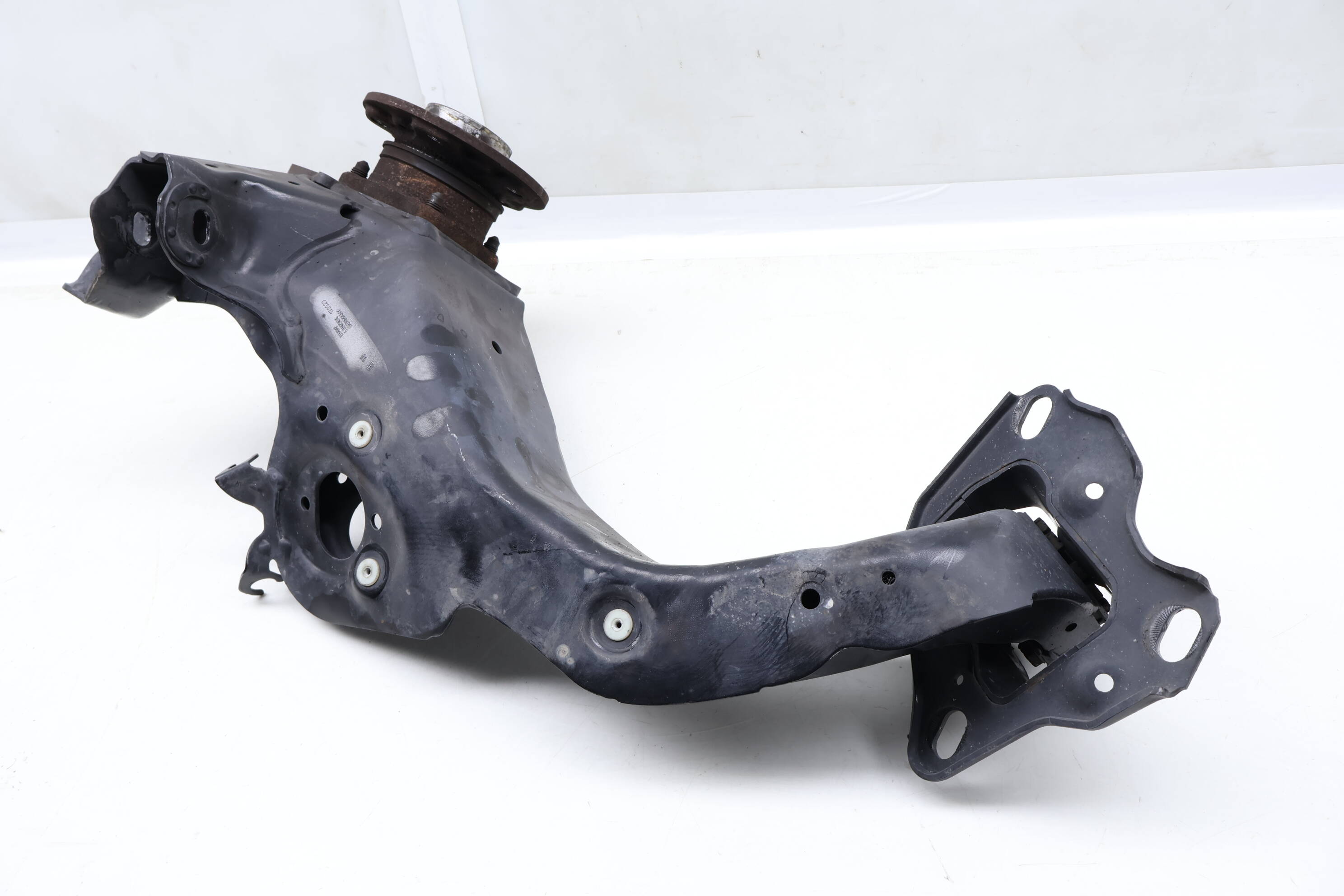 Spindle&#x20;Knuckle&#x20;W&#x2F;&#x20;Wheel&#x20;Bearing&#x20;6898964