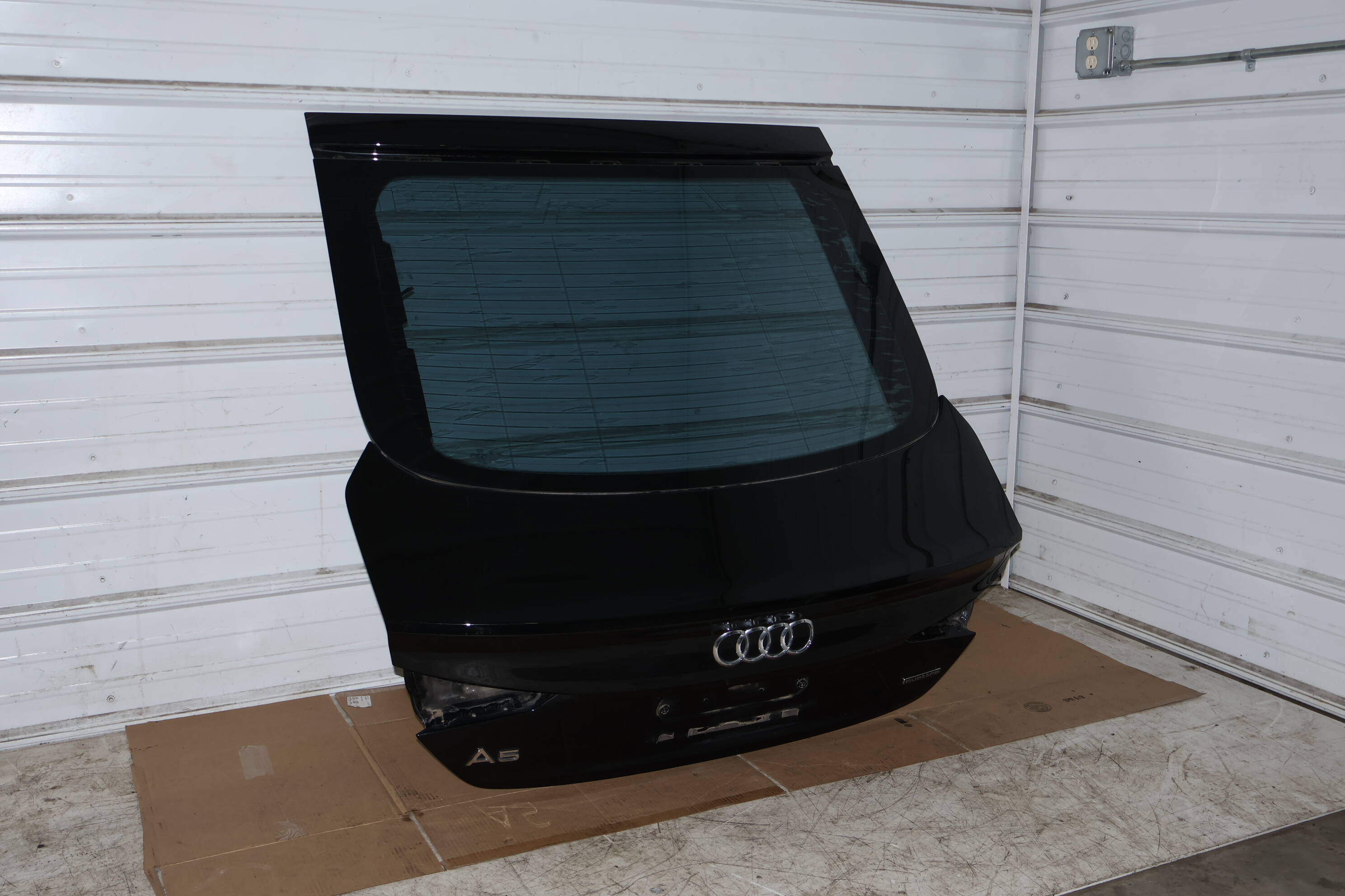 Trunk Hatch / Deck Lid Shell 8W8827025E