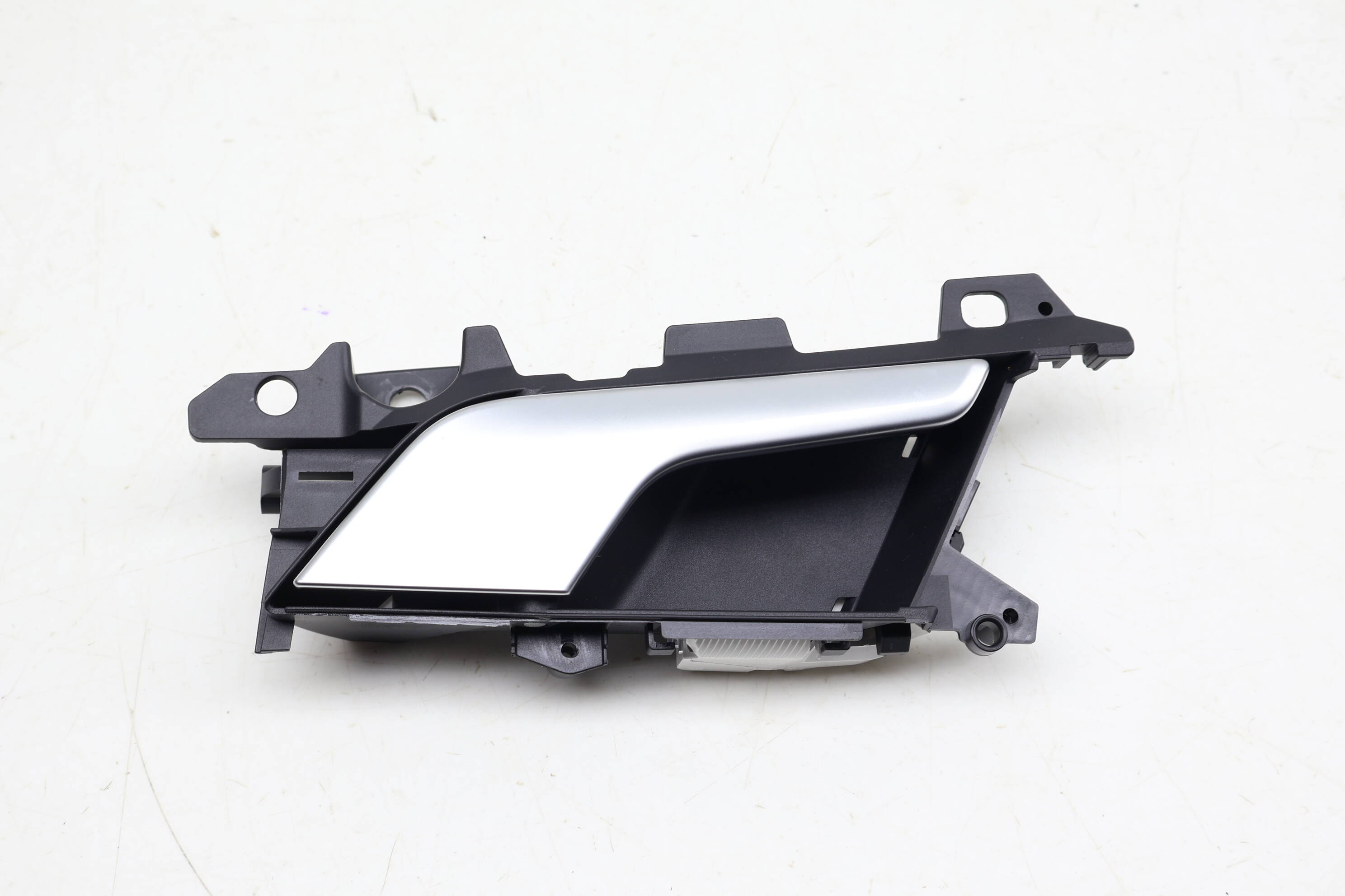 Interior Door Handle / Release 8W0839020A