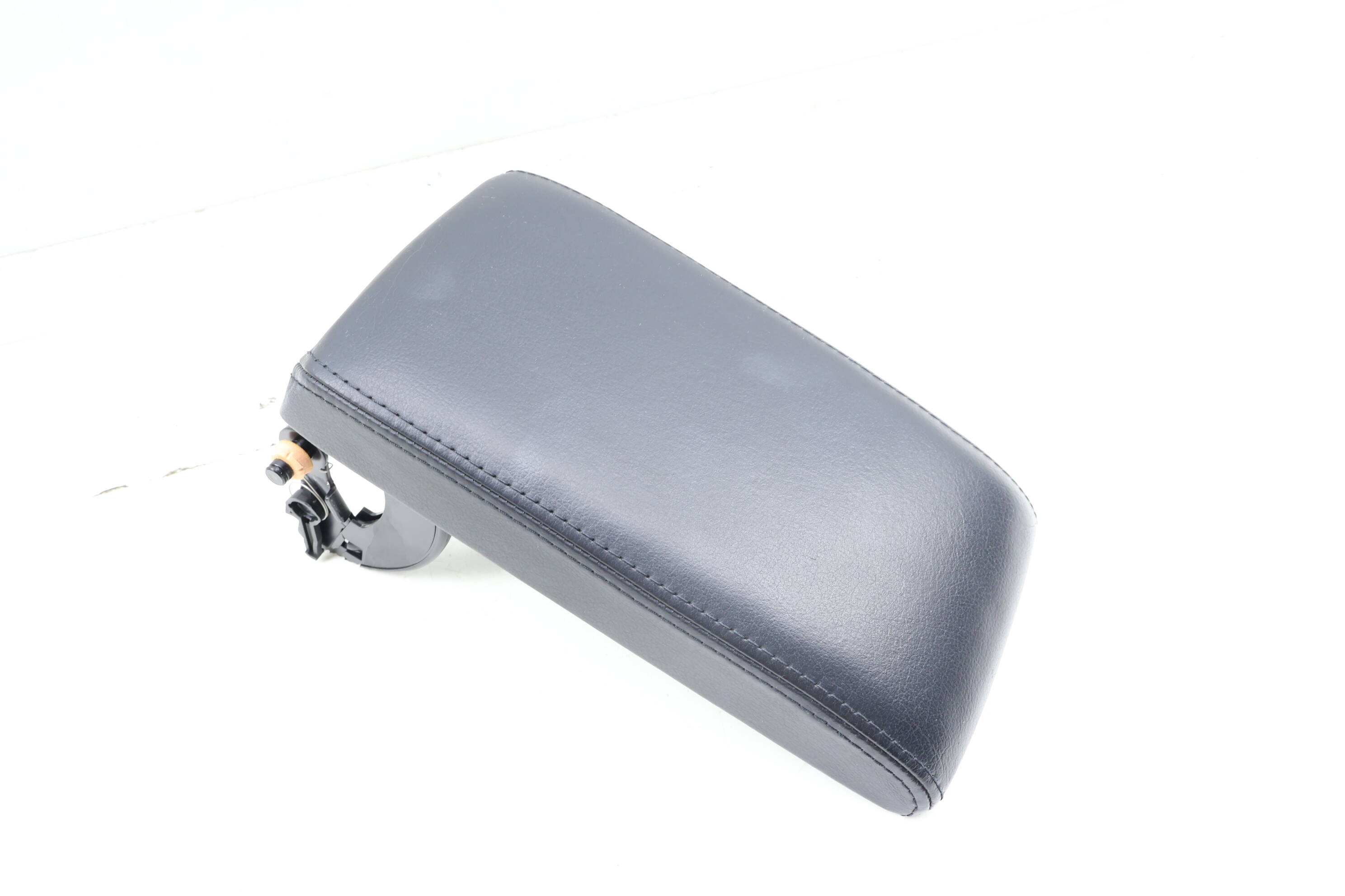 Upper Armrest / Arm Rest Cover 3B0864245