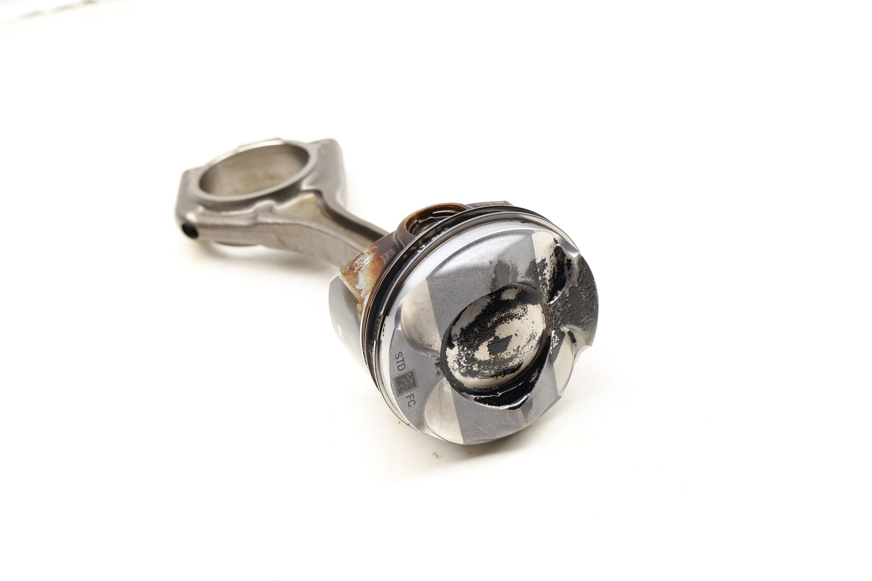 Piston W/ Connecting Rod