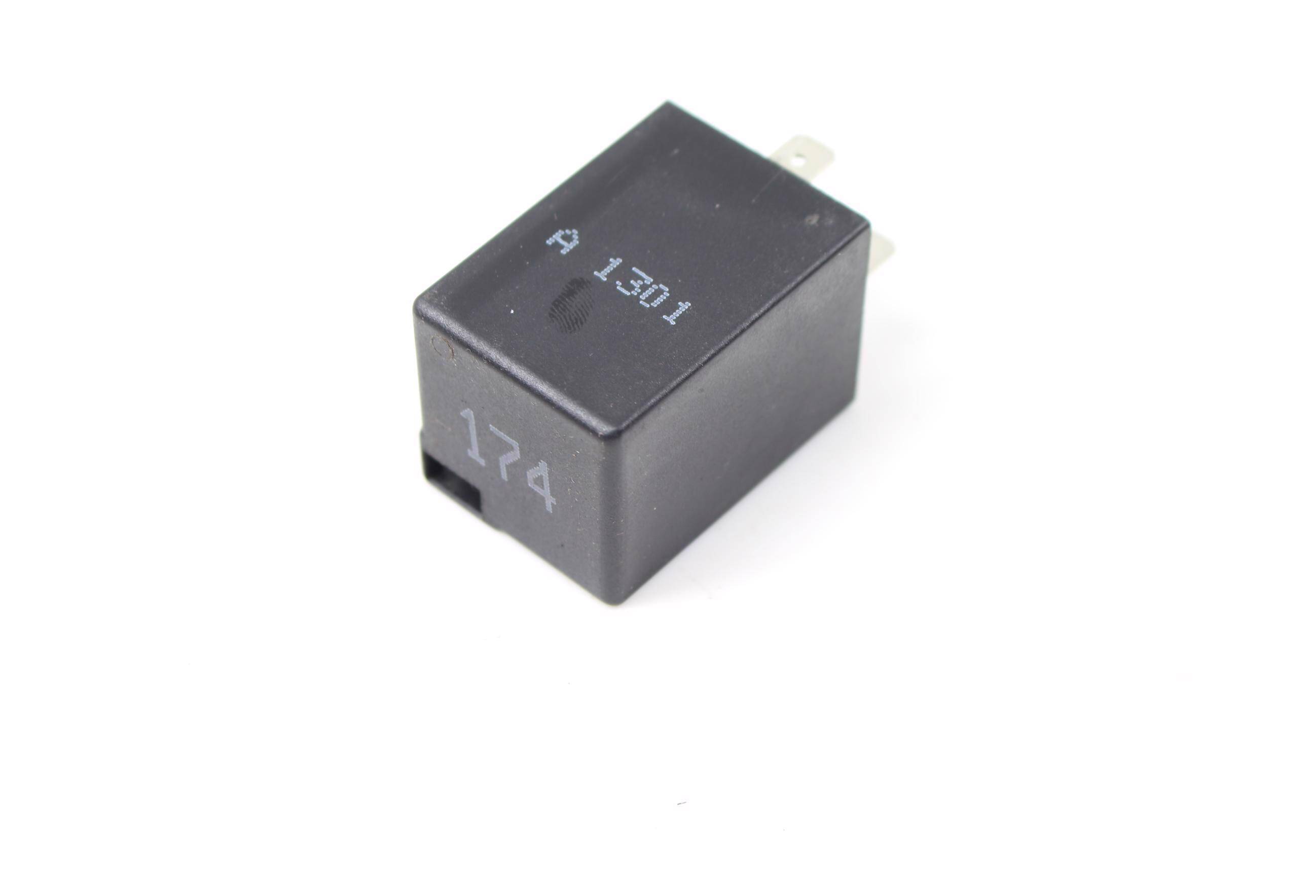 Rear Wiper Module / Relay # 174 1H0955529